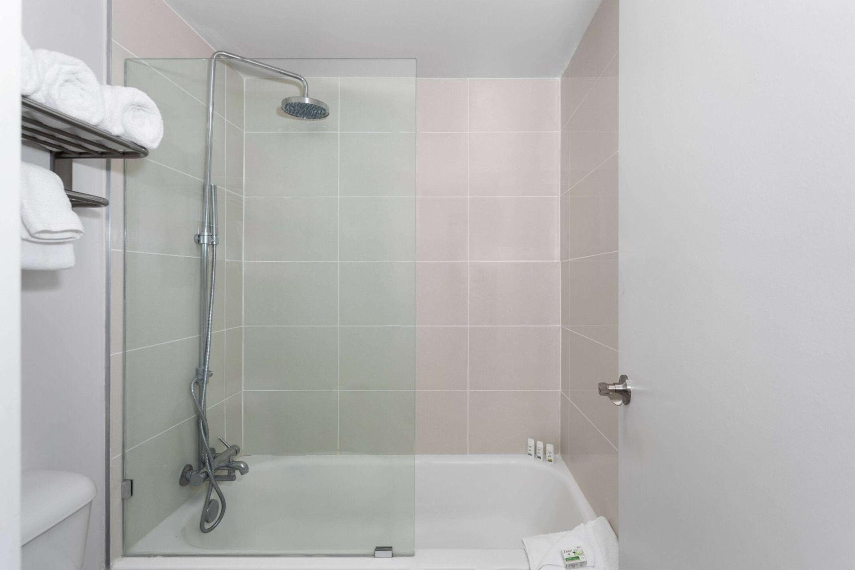 Travelodge by Wyndham Orlando Lake Buena Vista South