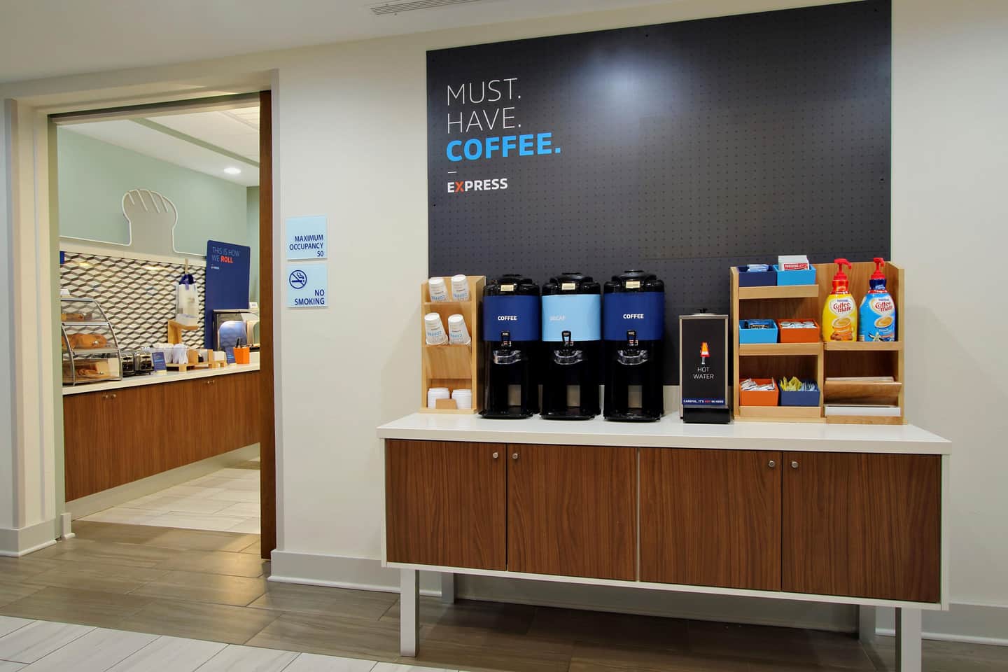 Holiday Inn Express & Suites Milwaukee NW – Park Place, an IHG Hotel