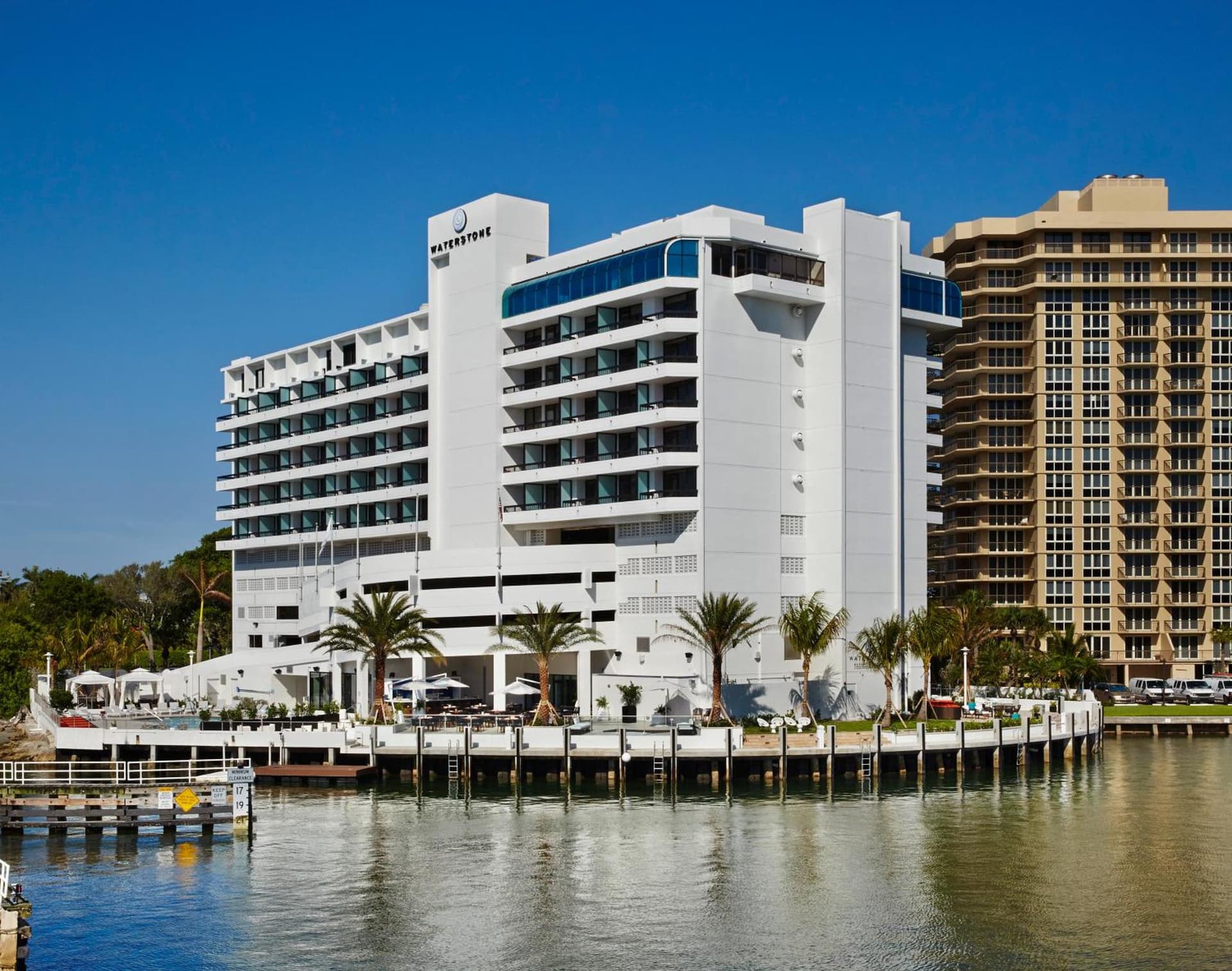 Waterstone Resort & Marina Boca Raton, Curio Collection by Hilton