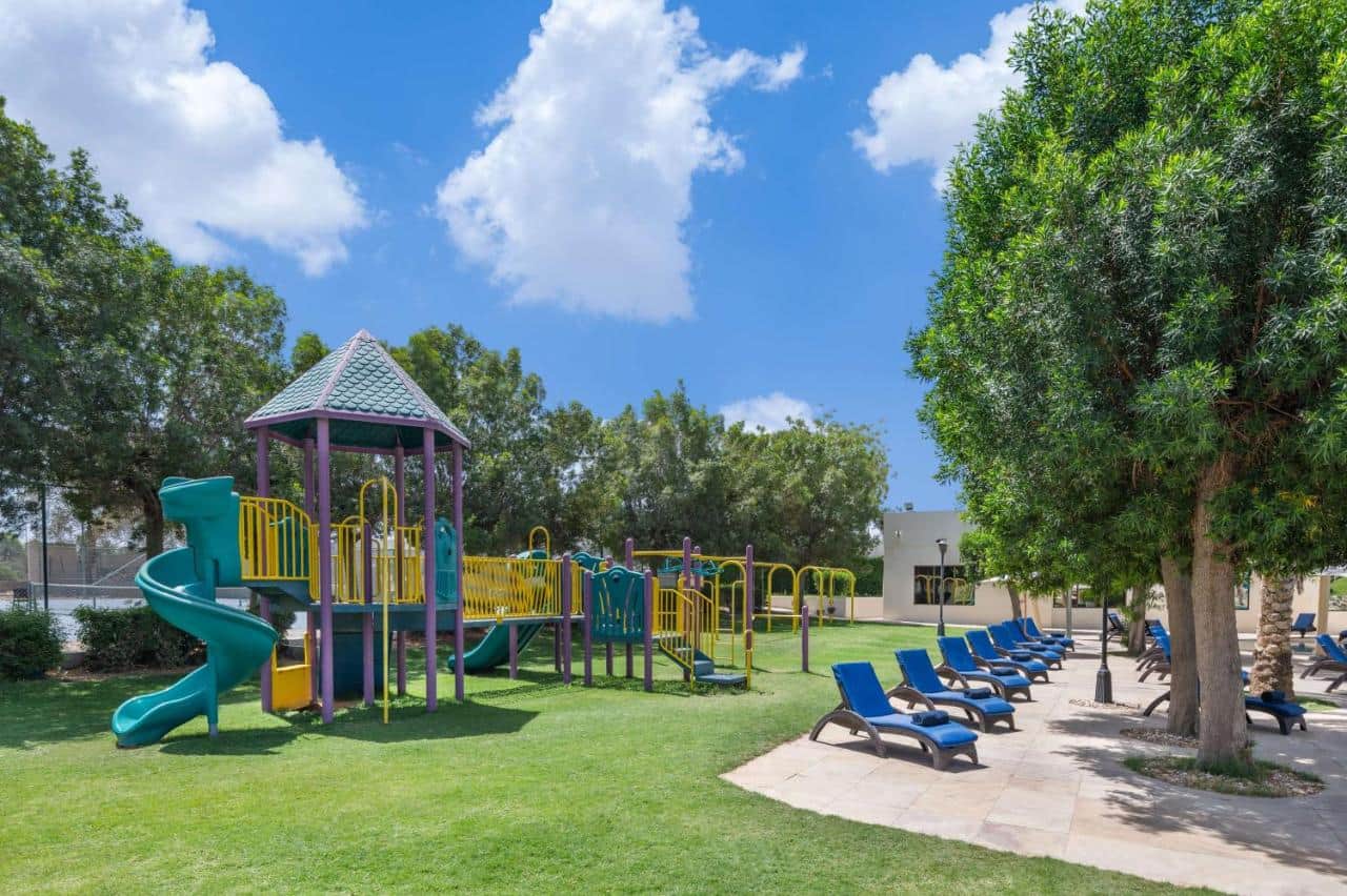 Radisson Blu Hotel & Resort, Al Ain