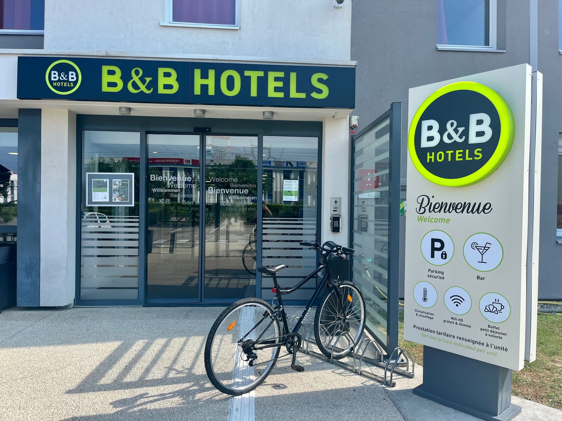 B&B HOTEL Lyon Aéroport Saint-Quentin-Fallavier