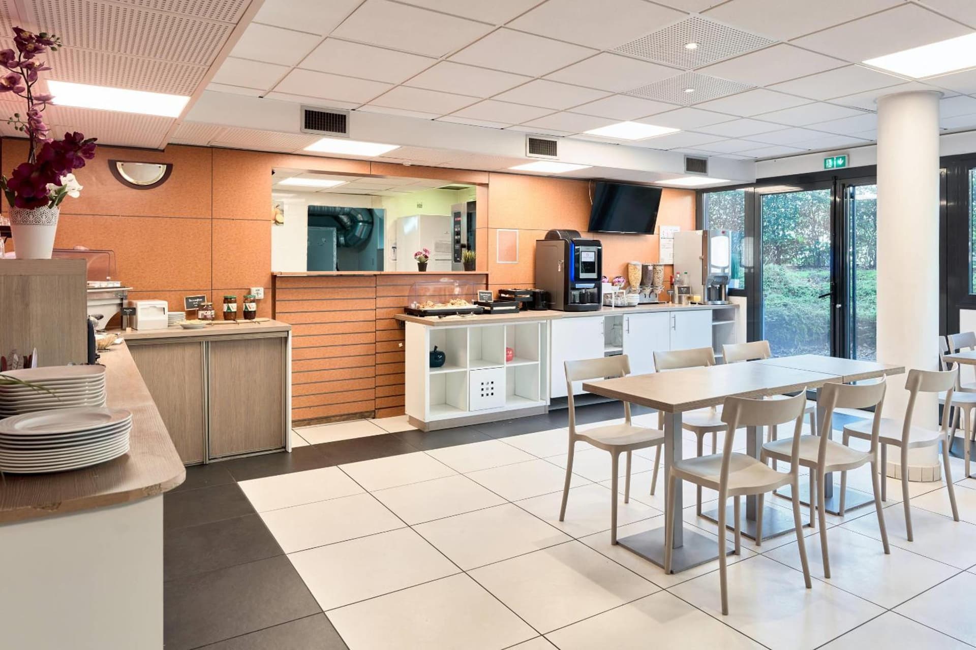Comfort Aparthotel Versailles Saint-Cyr-l'Ecole