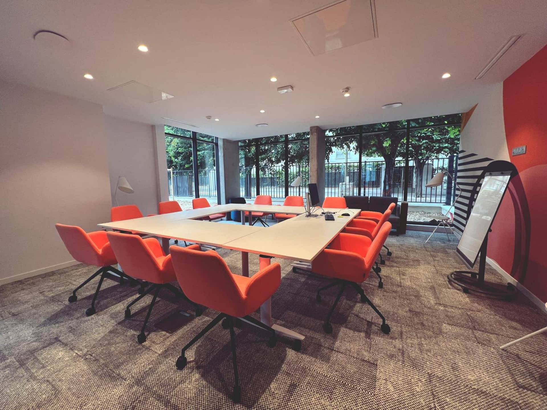 Holiday Inn Express Paris - Poissy, an IHG Hotel