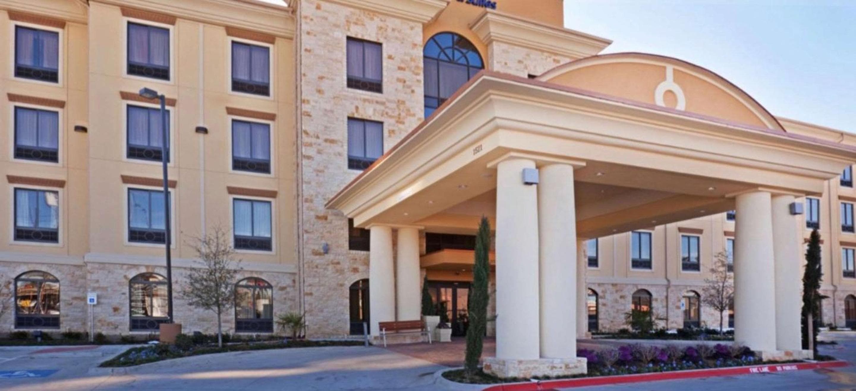 Comfort Inn & Suites Dallas Medical-Market Center