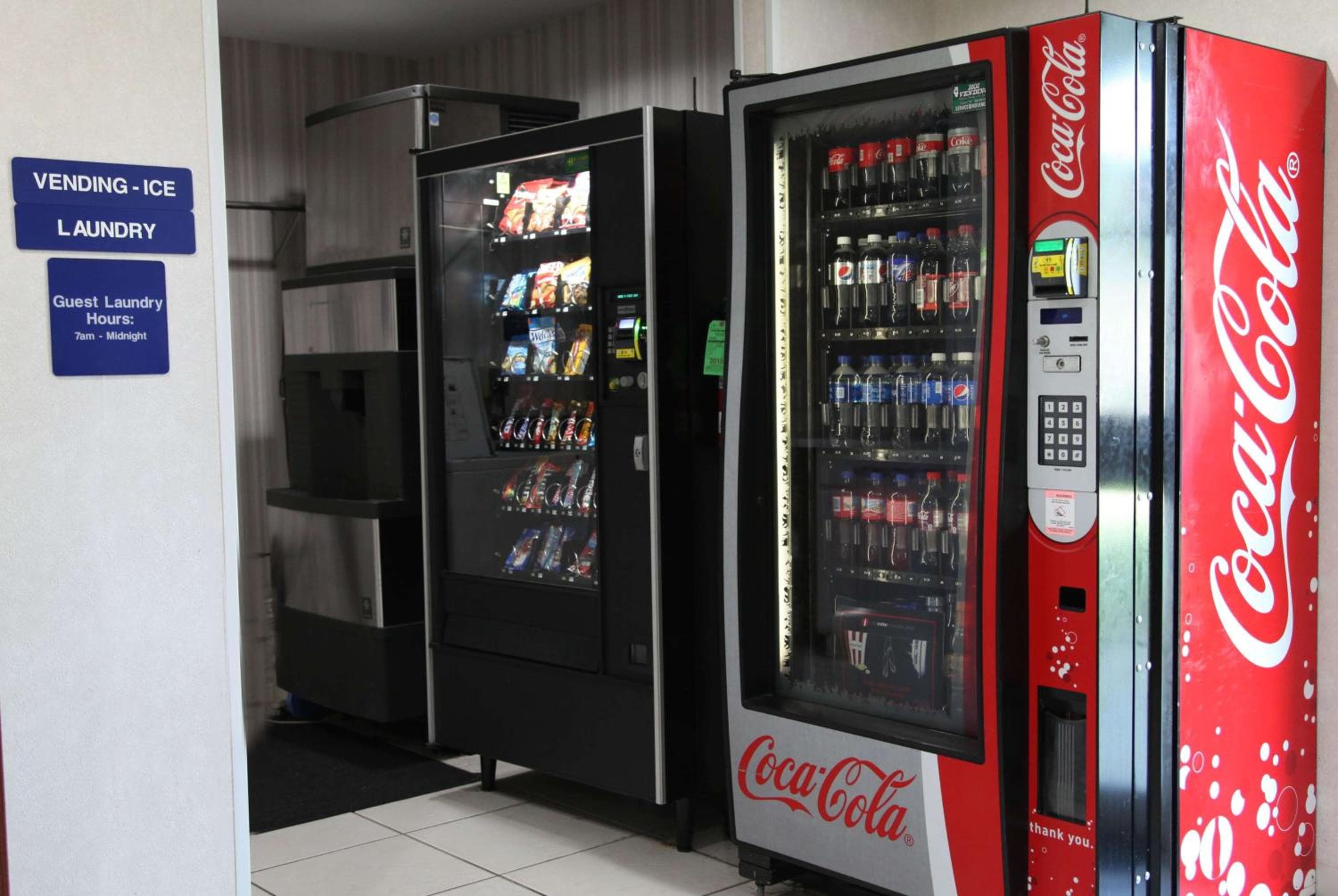 Ramada Limited by Wyndham, Bloomington I-55 & I-74 IL