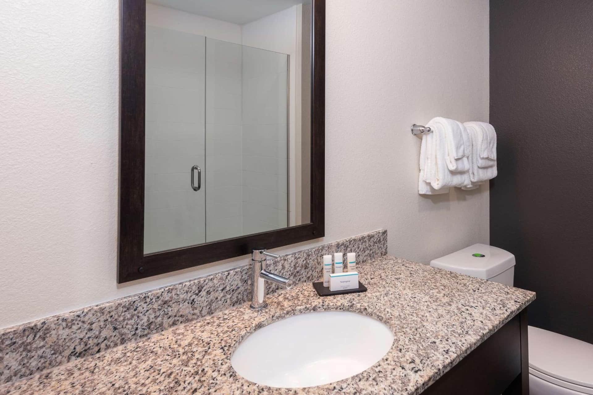 Magnolia Pointe; BW Signature Collection
