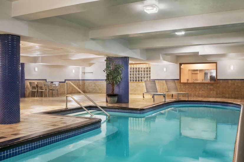 Ramada Plaza by Wyndham Montreal