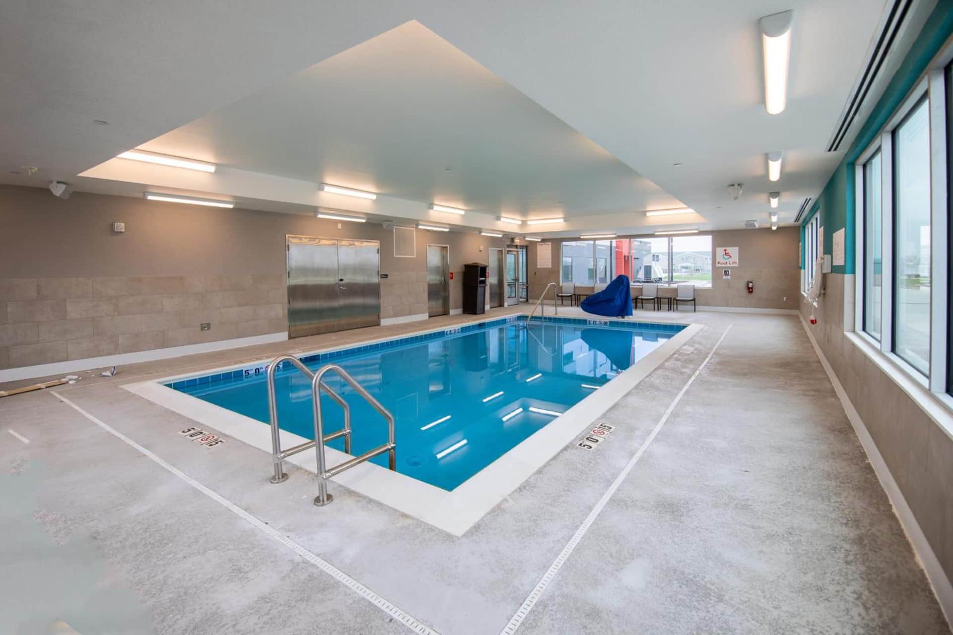 Avid Hotel Cedar Rapids South - Arpt Area by IHG