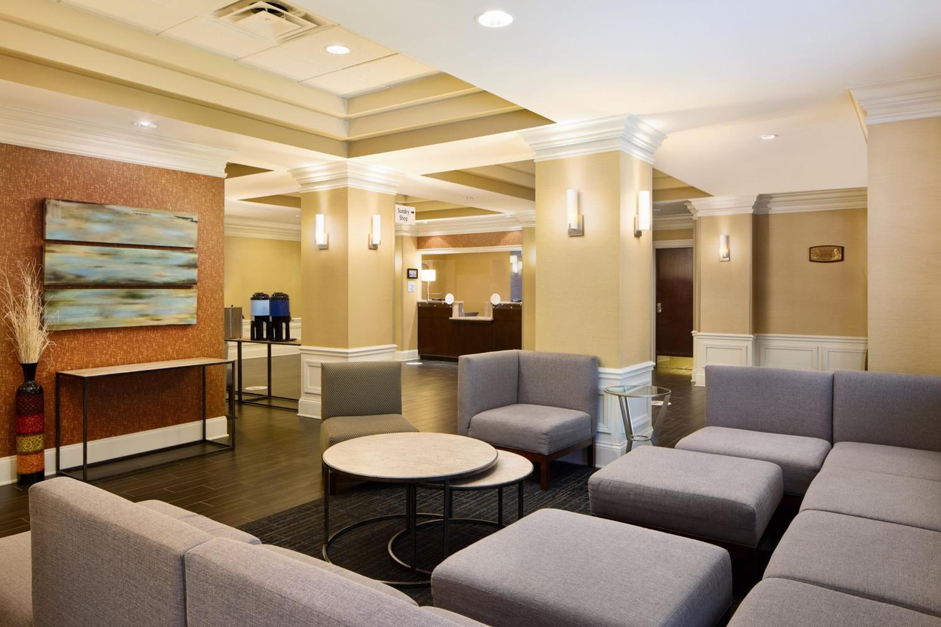 Holiday Inn Express Alpharetta - Windward parkway