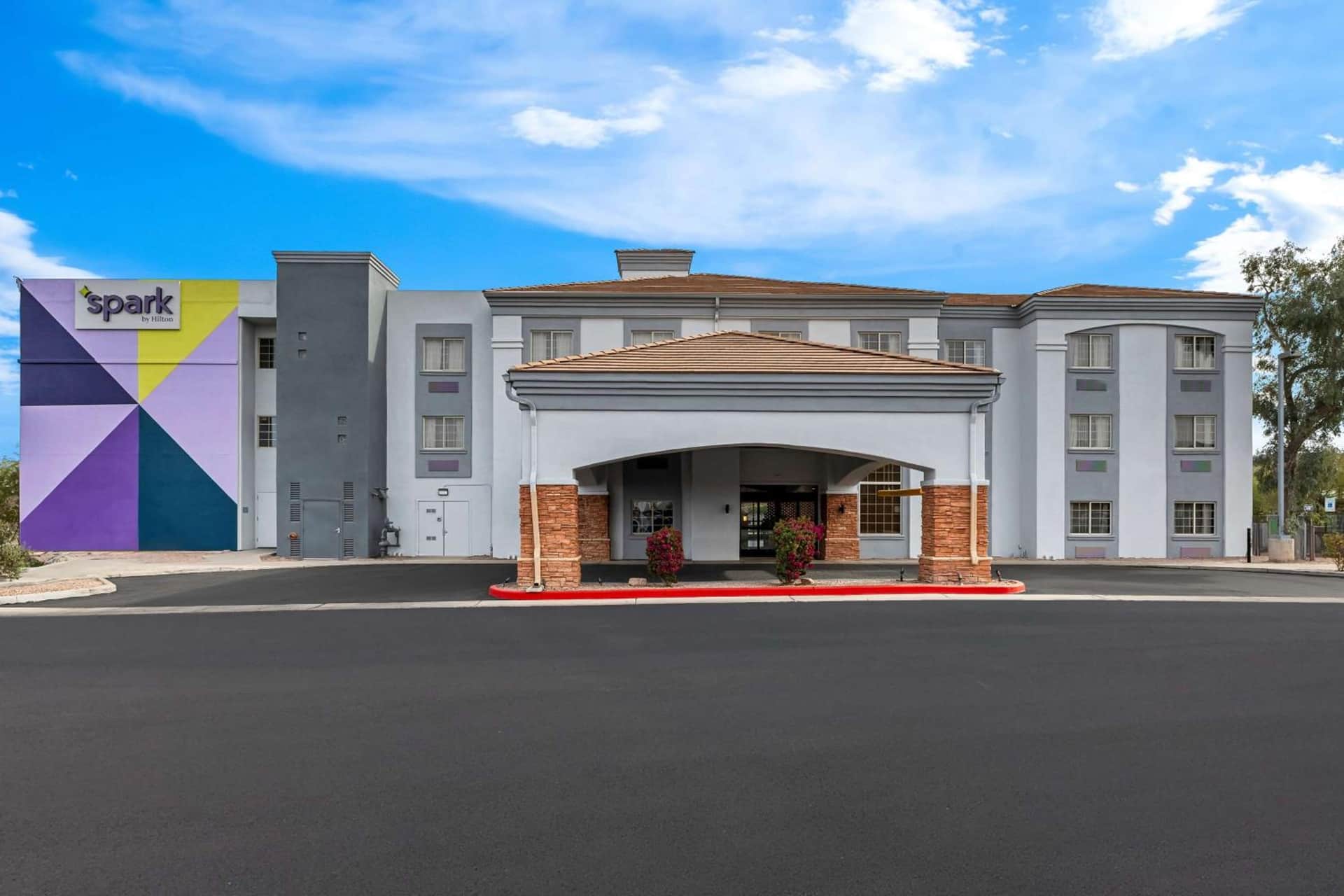 Spark by Hilton Glendale Peoria Phoenix North