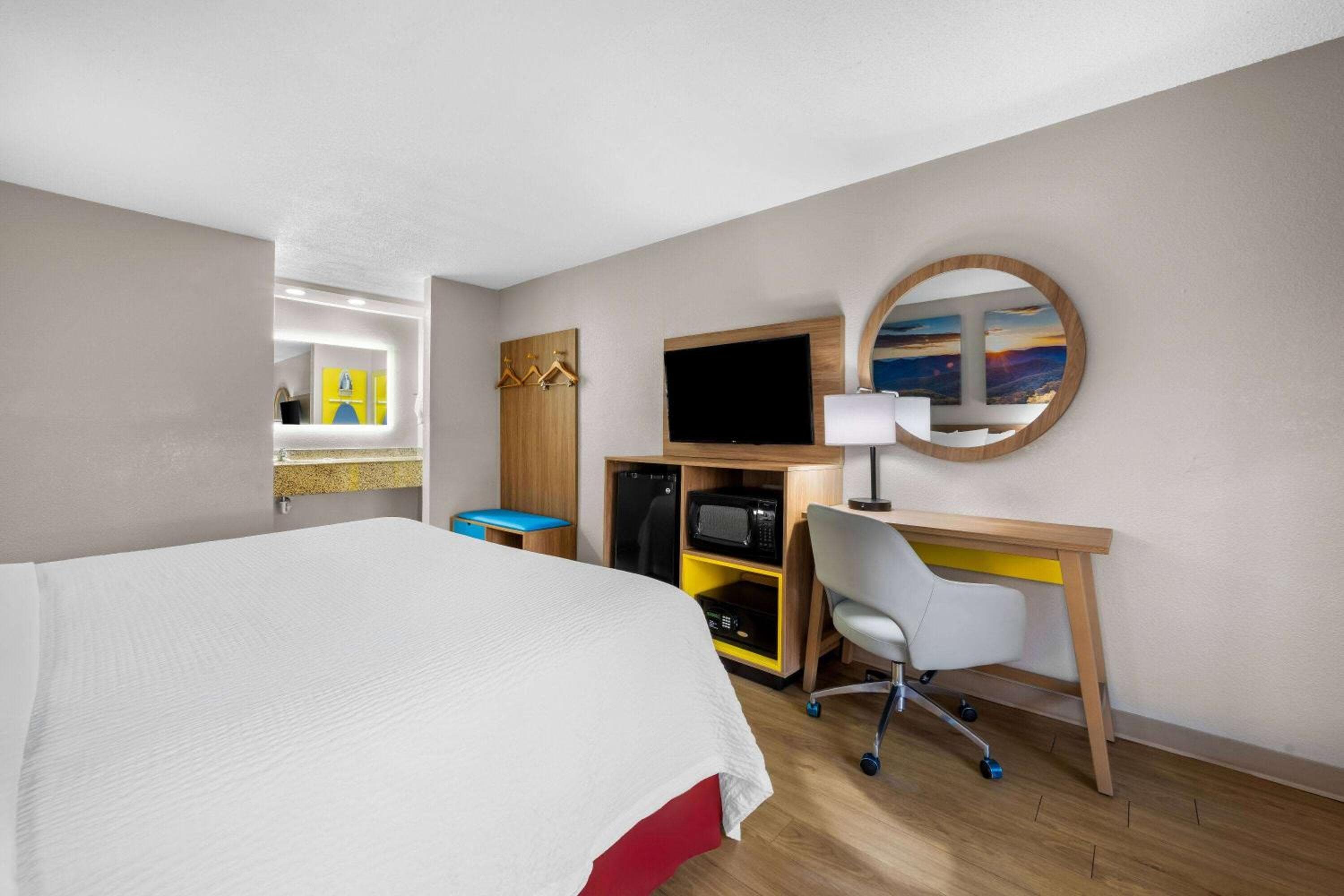 Days Inn by Wyndham Raleigh Midtown