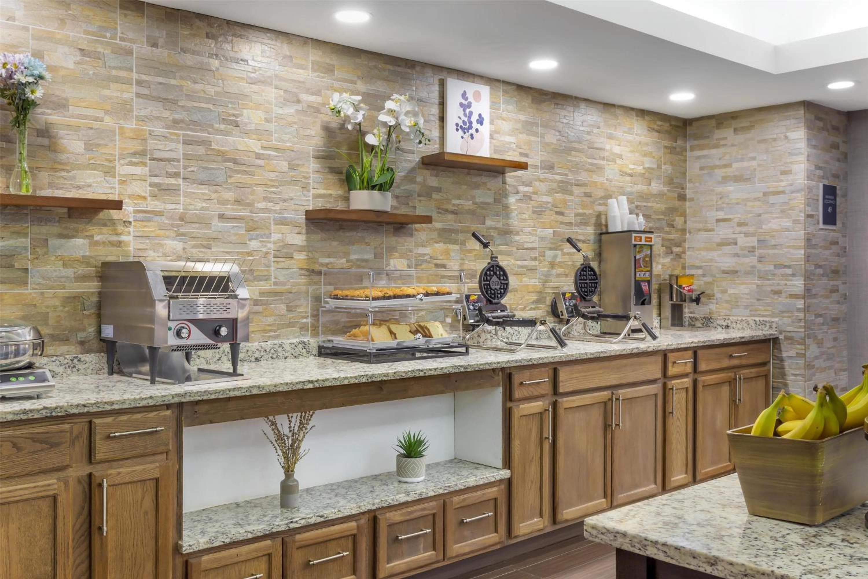 Best Western PLUS RALEIGH CRABTREE VALLEY HOTEL