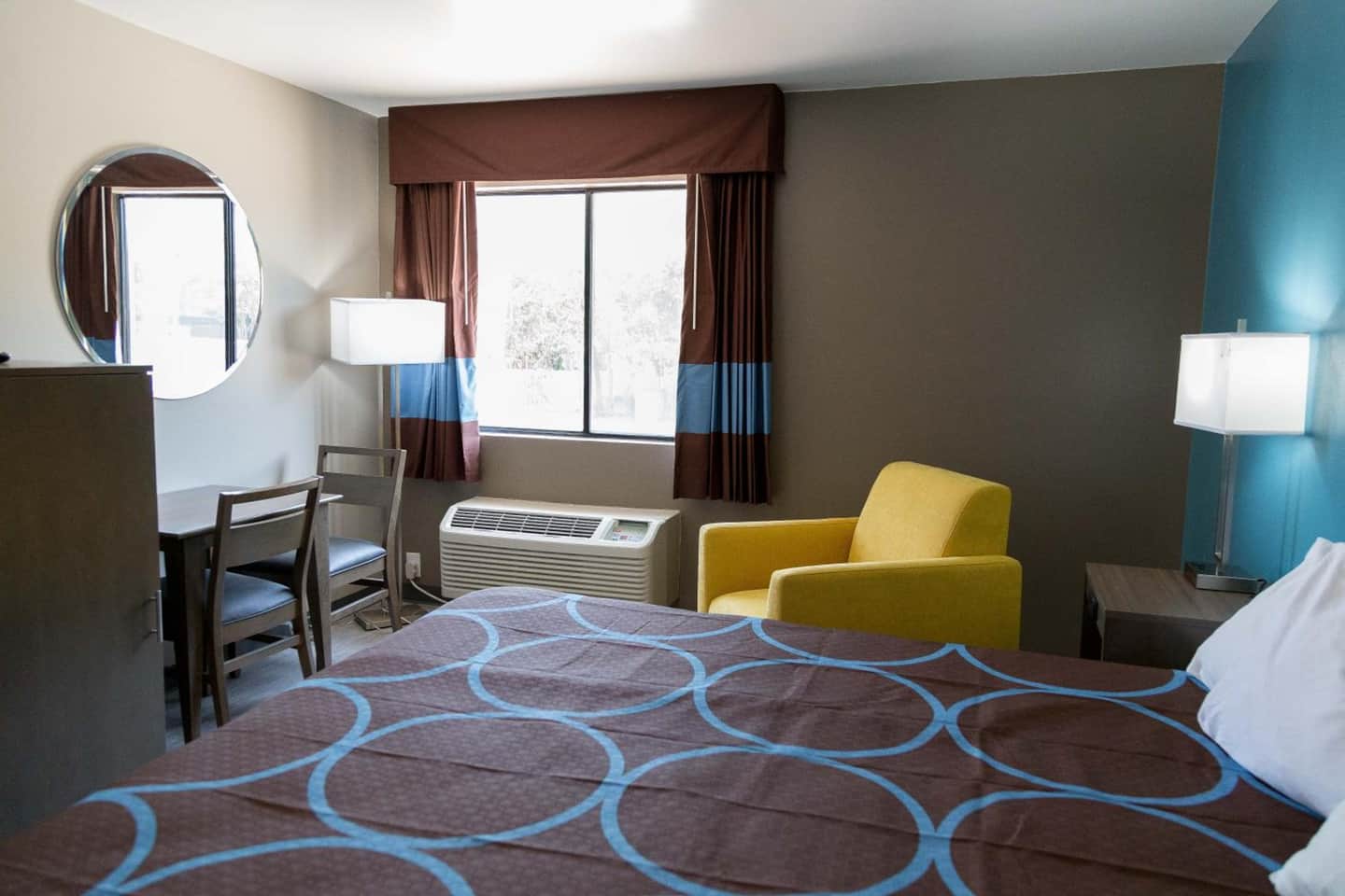Super 8 by Wyndham Waxahachie TX