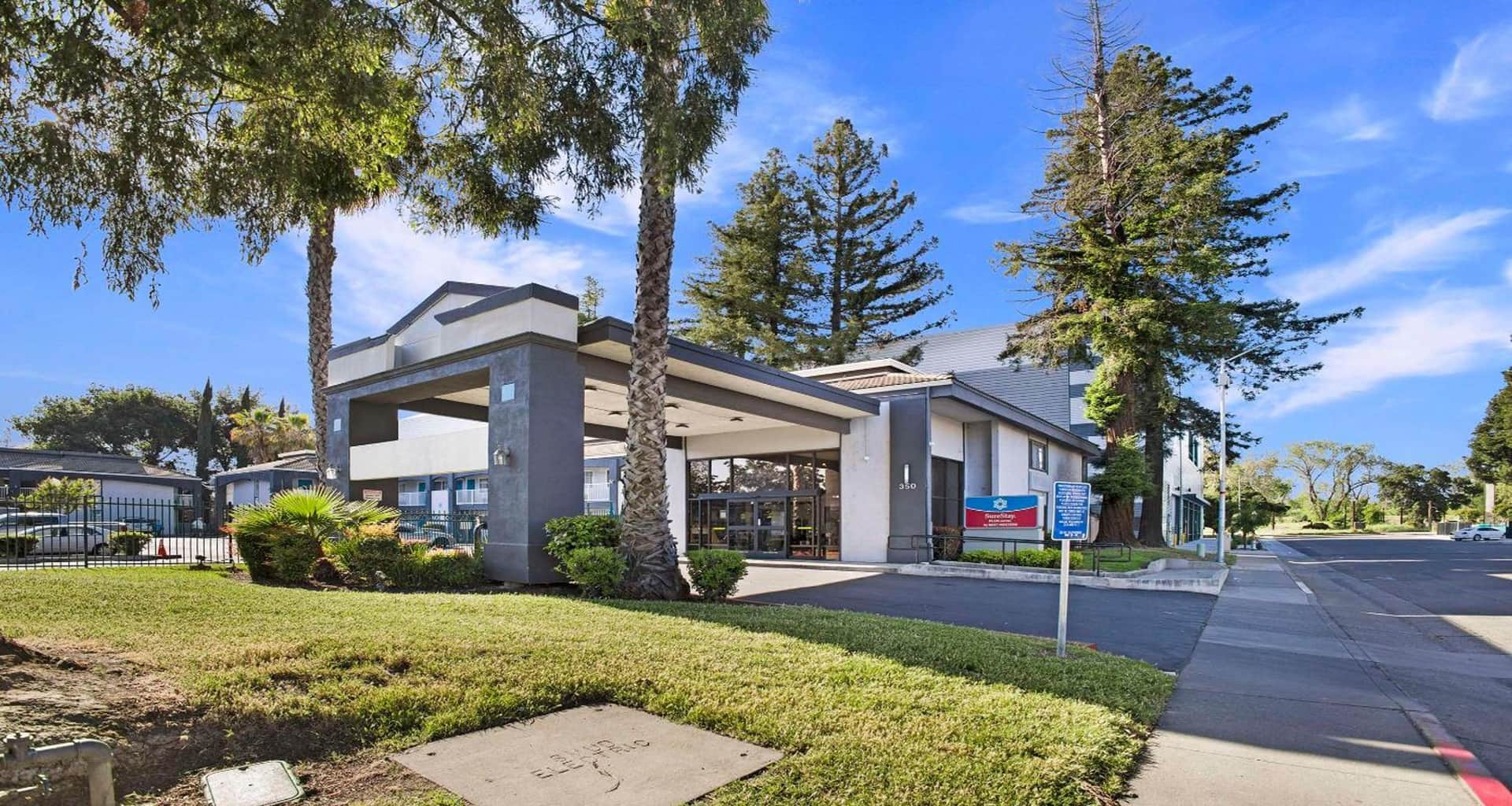 SureStay Plus by Best Western Sacramento North