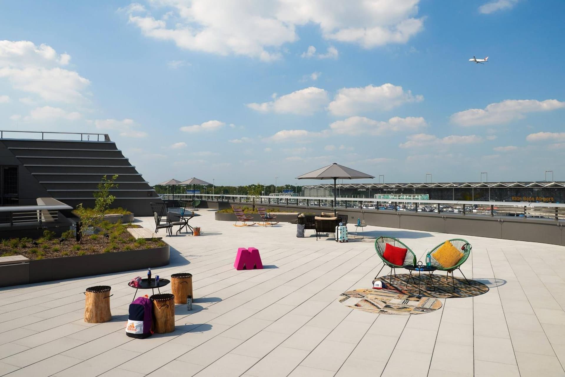 Moxy Cologne Bonn Airport