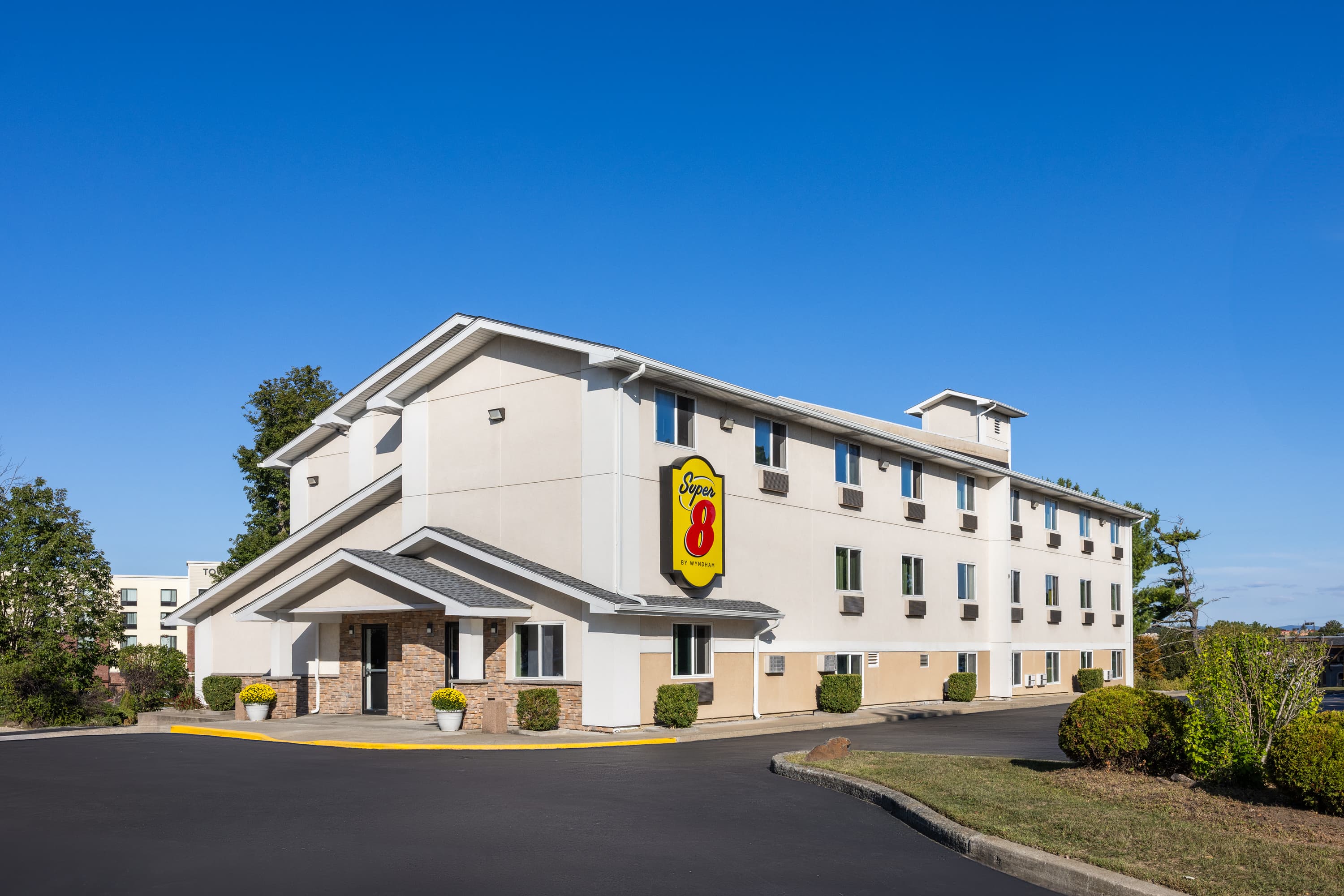 Super 8 by Wyndham Latham/Albany Airport