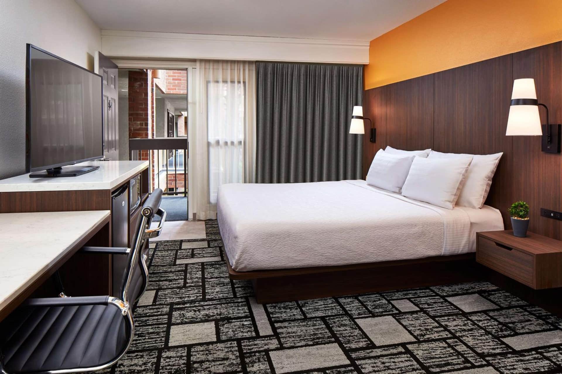 Best Western Plus Meridian Inn & Suites, Anaheim-Orange