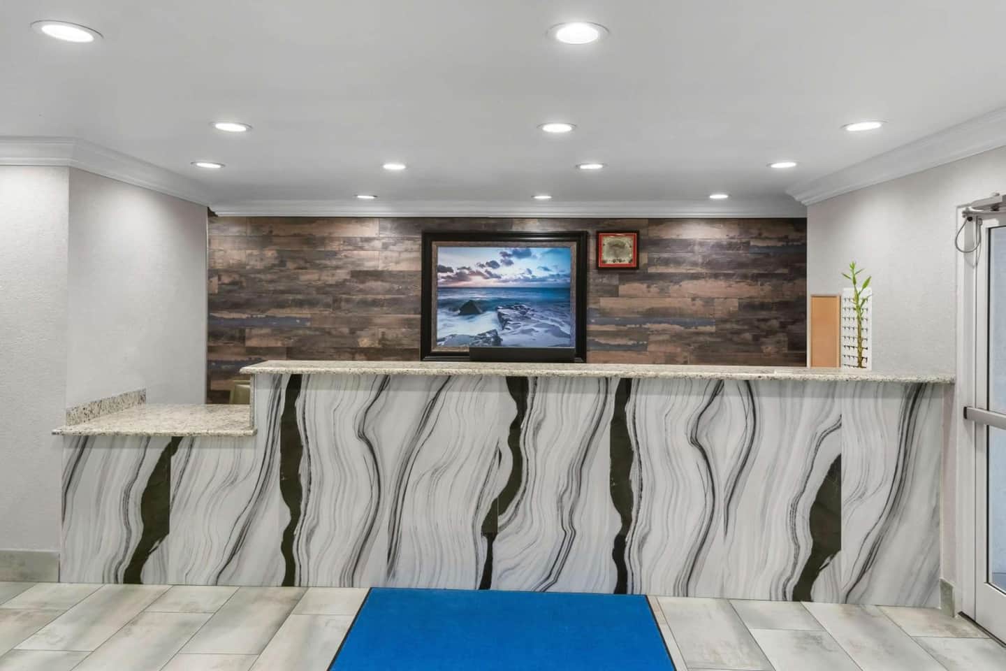 SureStay Plus by Best Western Fort Worth Benbrook