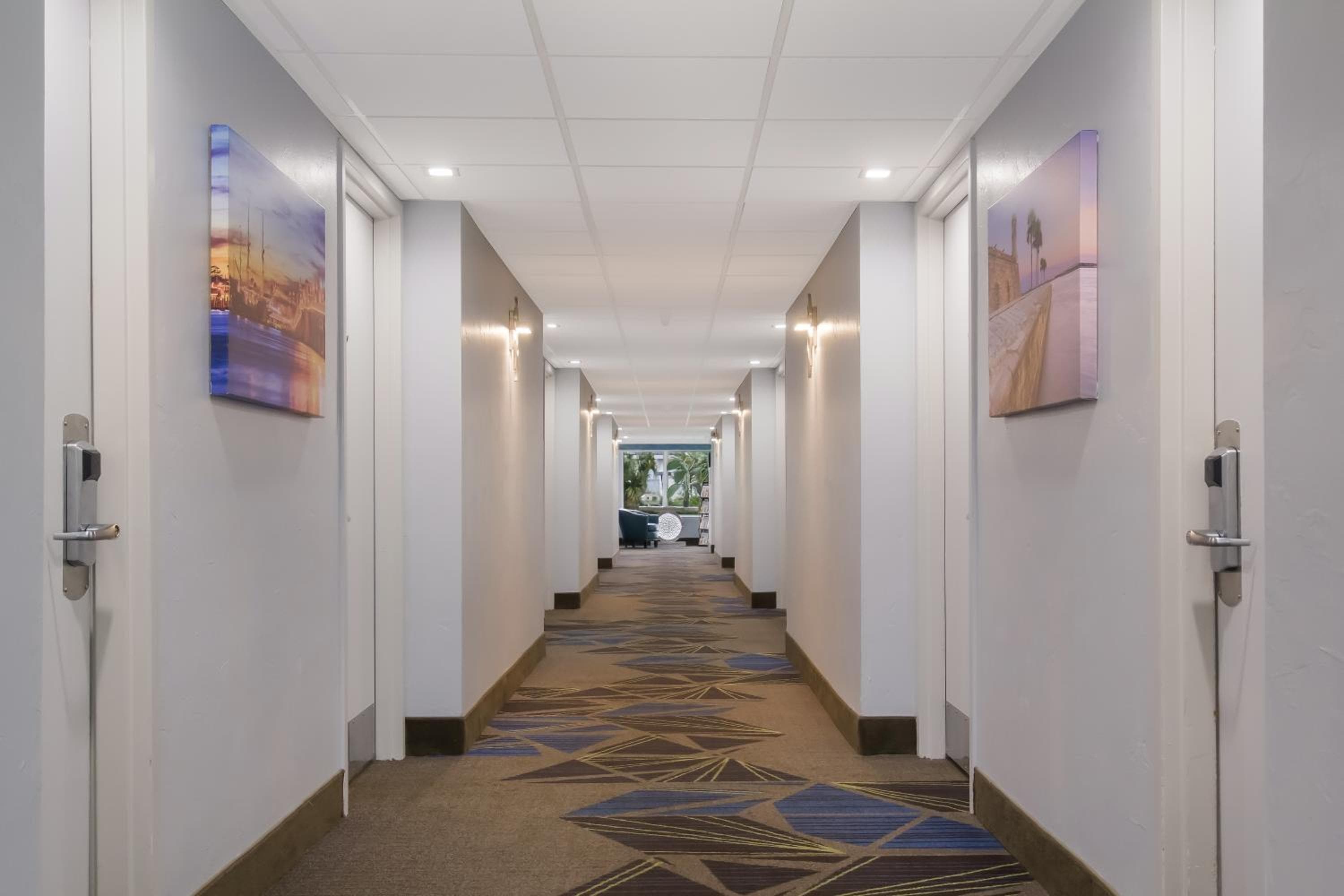 Ocean Sands Beach Boutique Inn