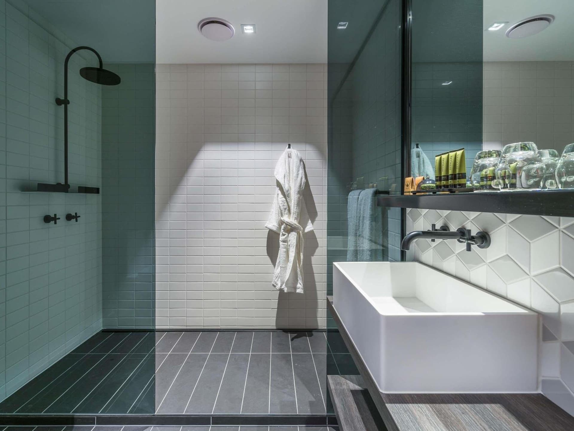 Peppers Southern Cross Melbourne