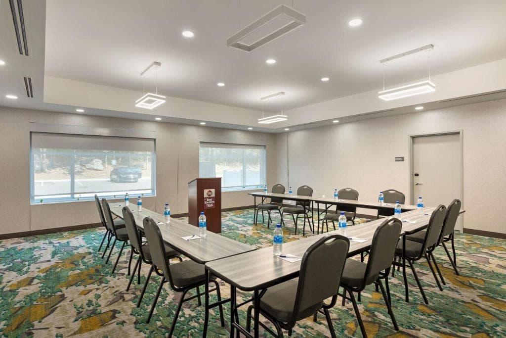 Best Western Plus Executive Residency Antioch Inn