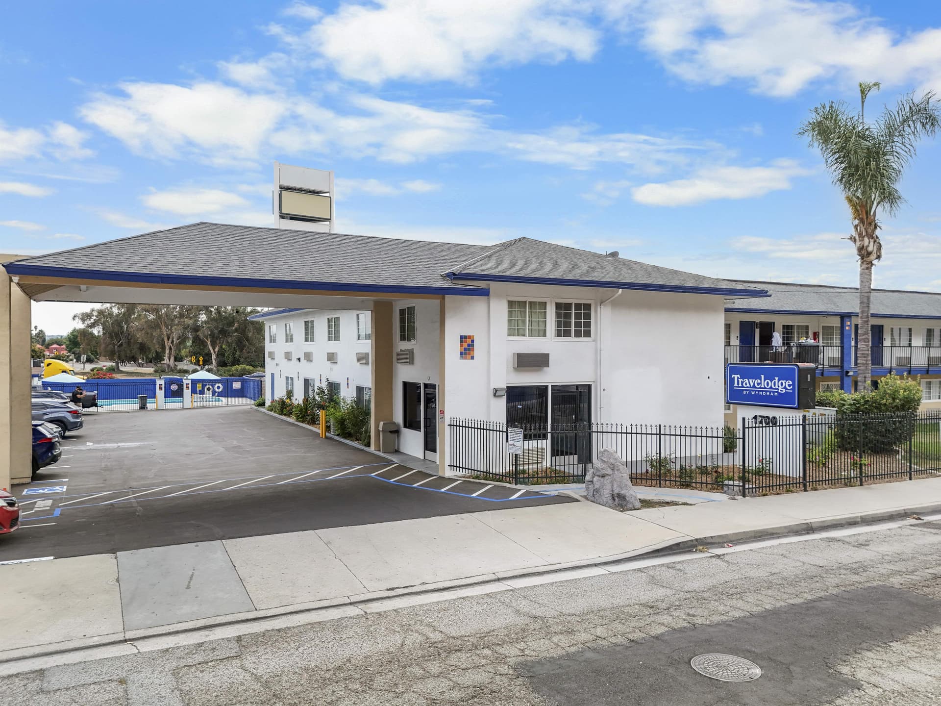 Travelodge by Wyndham Fairplex Pomona