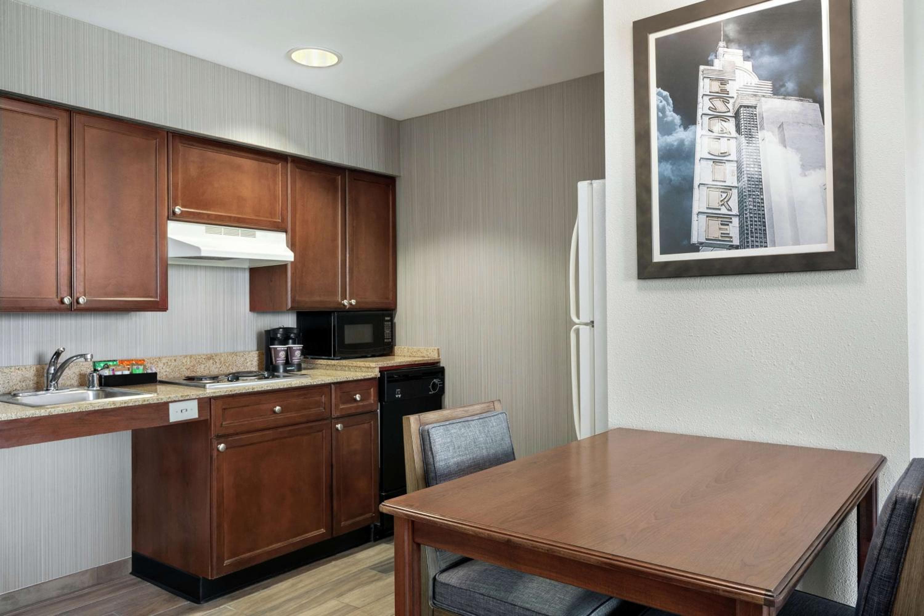 Homewood Suites by Hilton Sacramento-Roseville