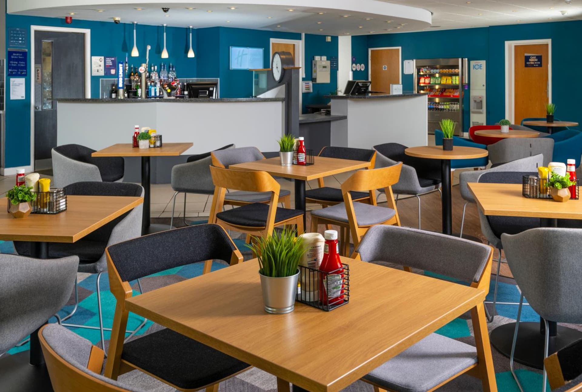 Holiday Inn Express - Lichfield