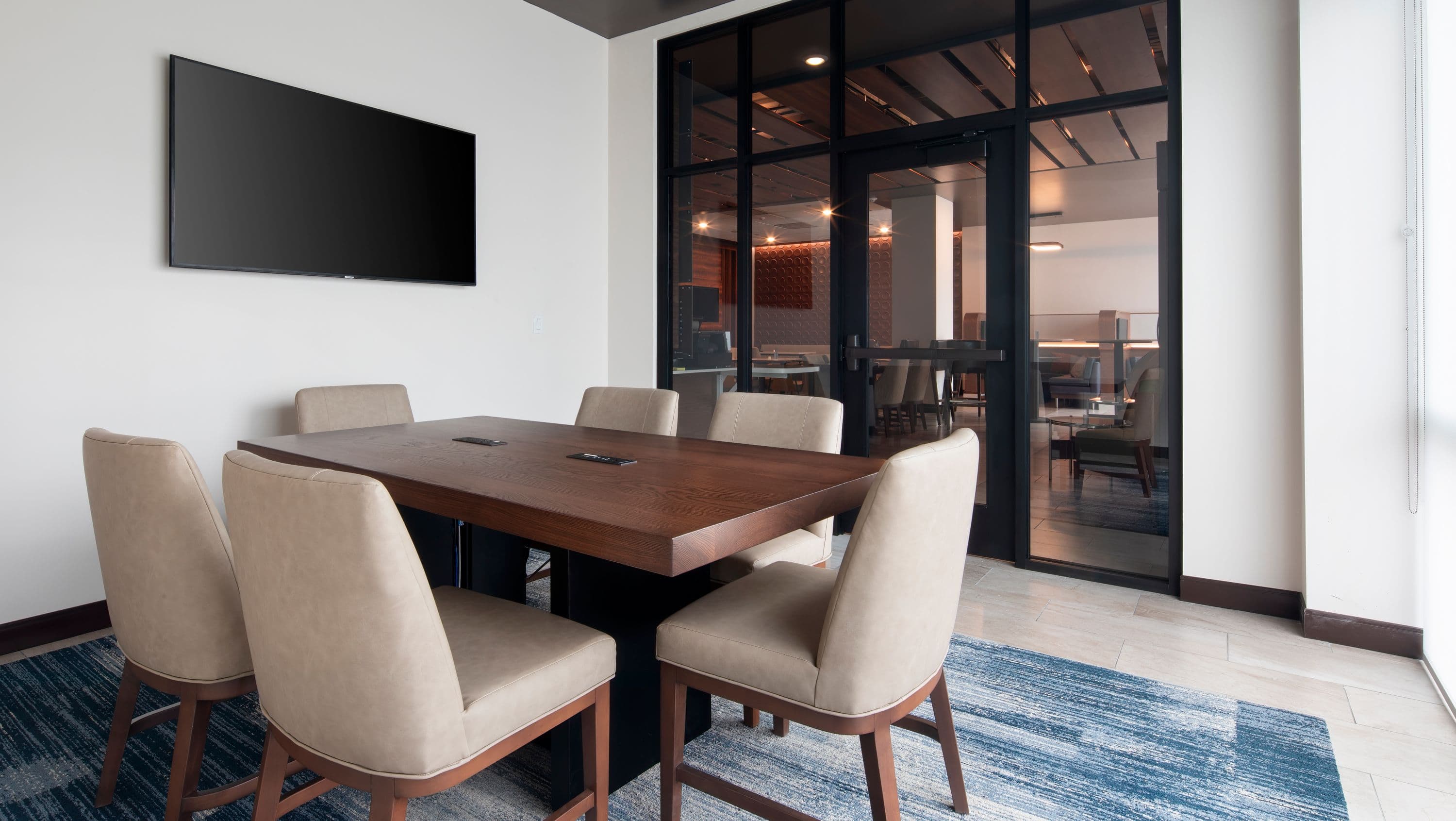 Courtyard by Marriott Seattle SeaTac Airport