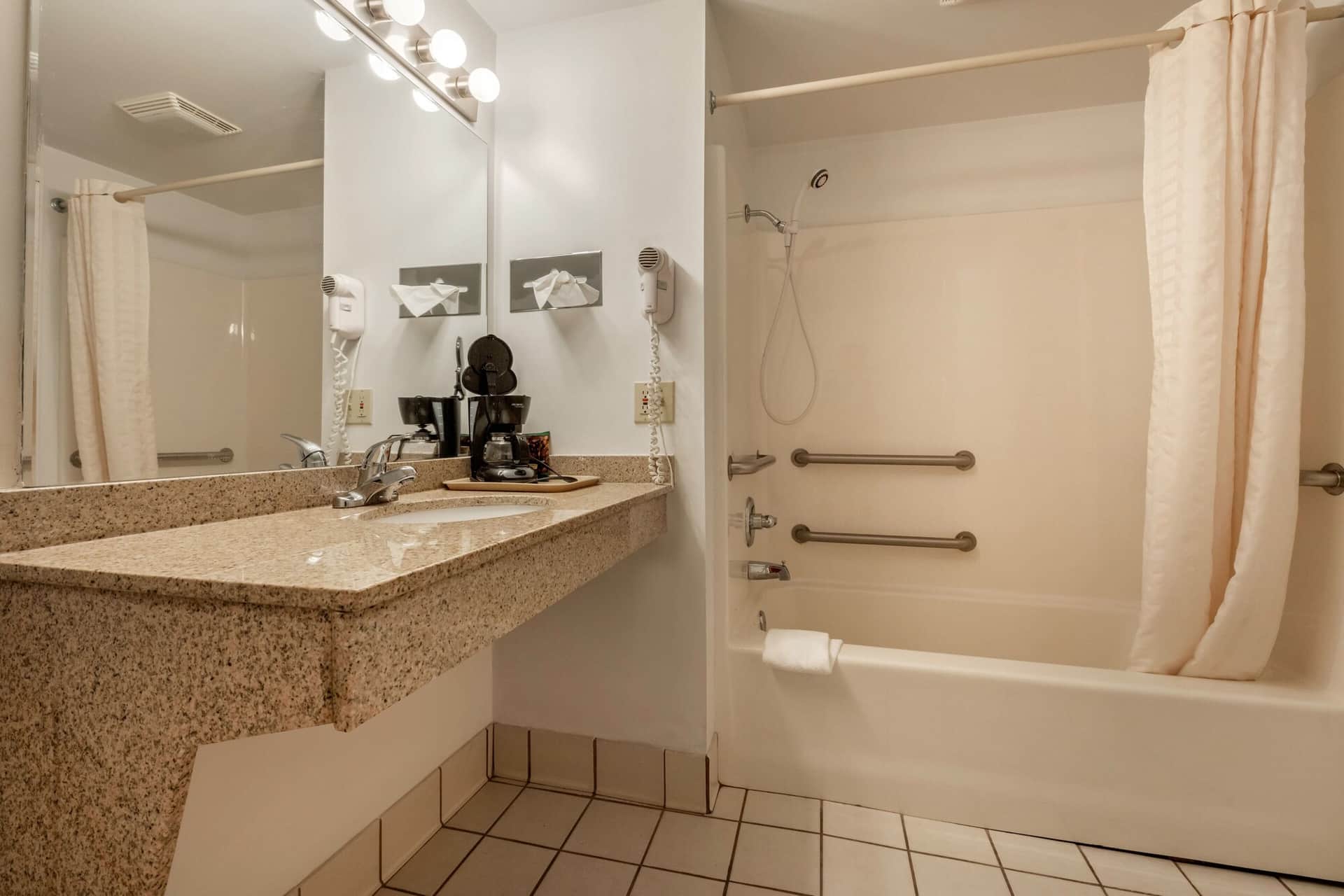 Travelodge by Wyndham Shamokin Dam/Selinsgrove