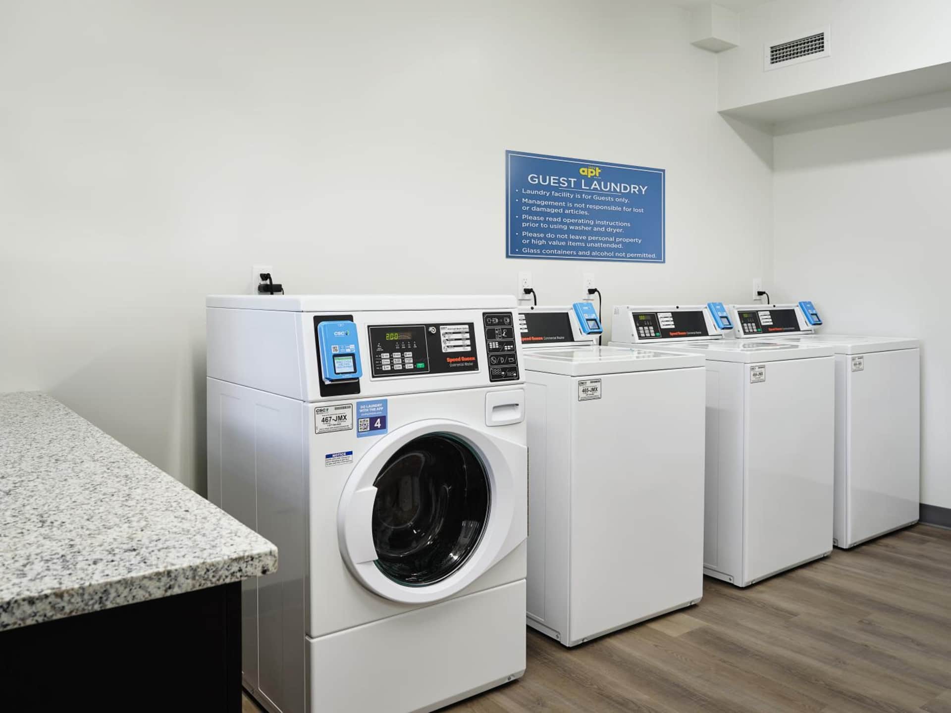 StayAPT Suites North Charleston