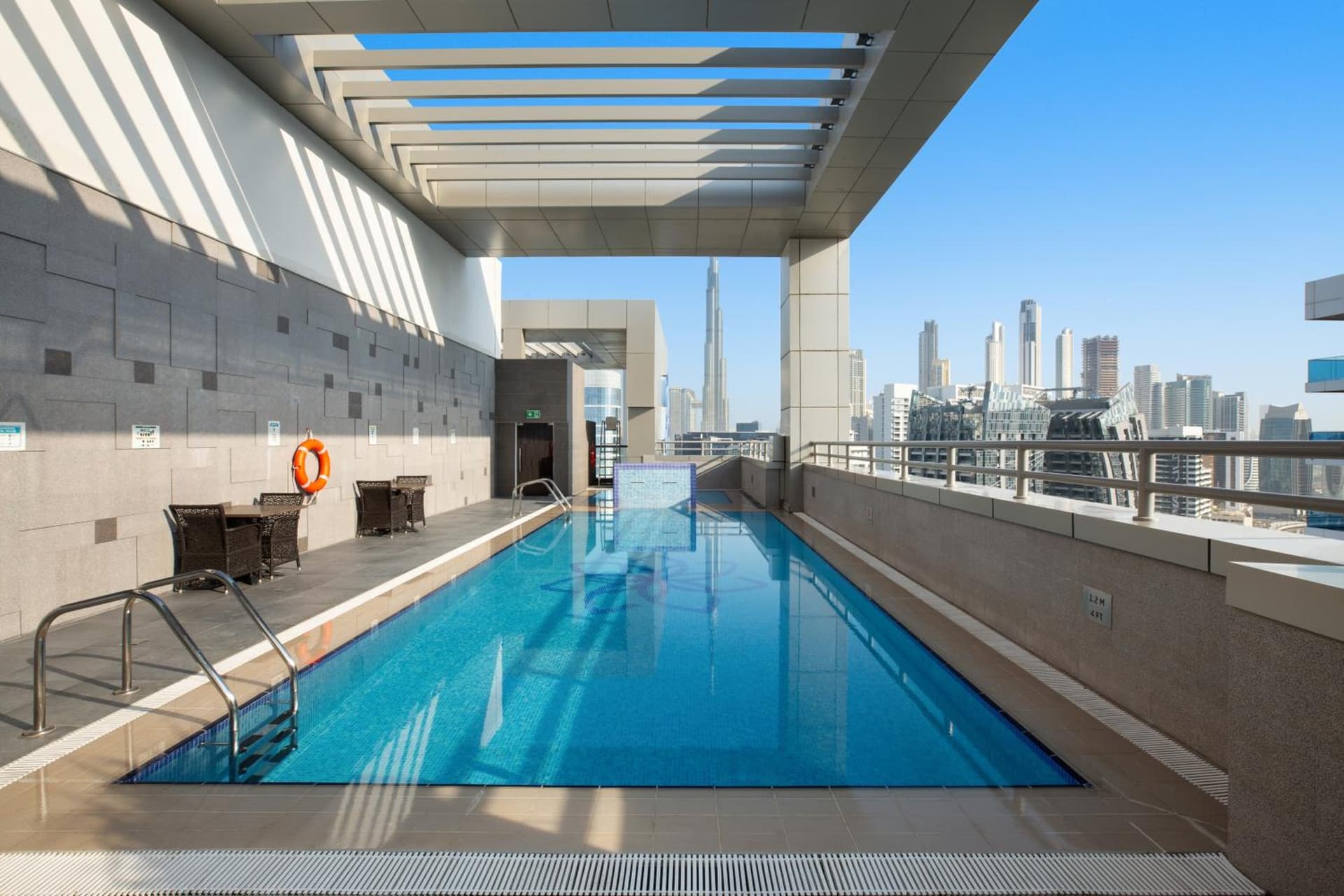 Royal Continental Suites Business Bay