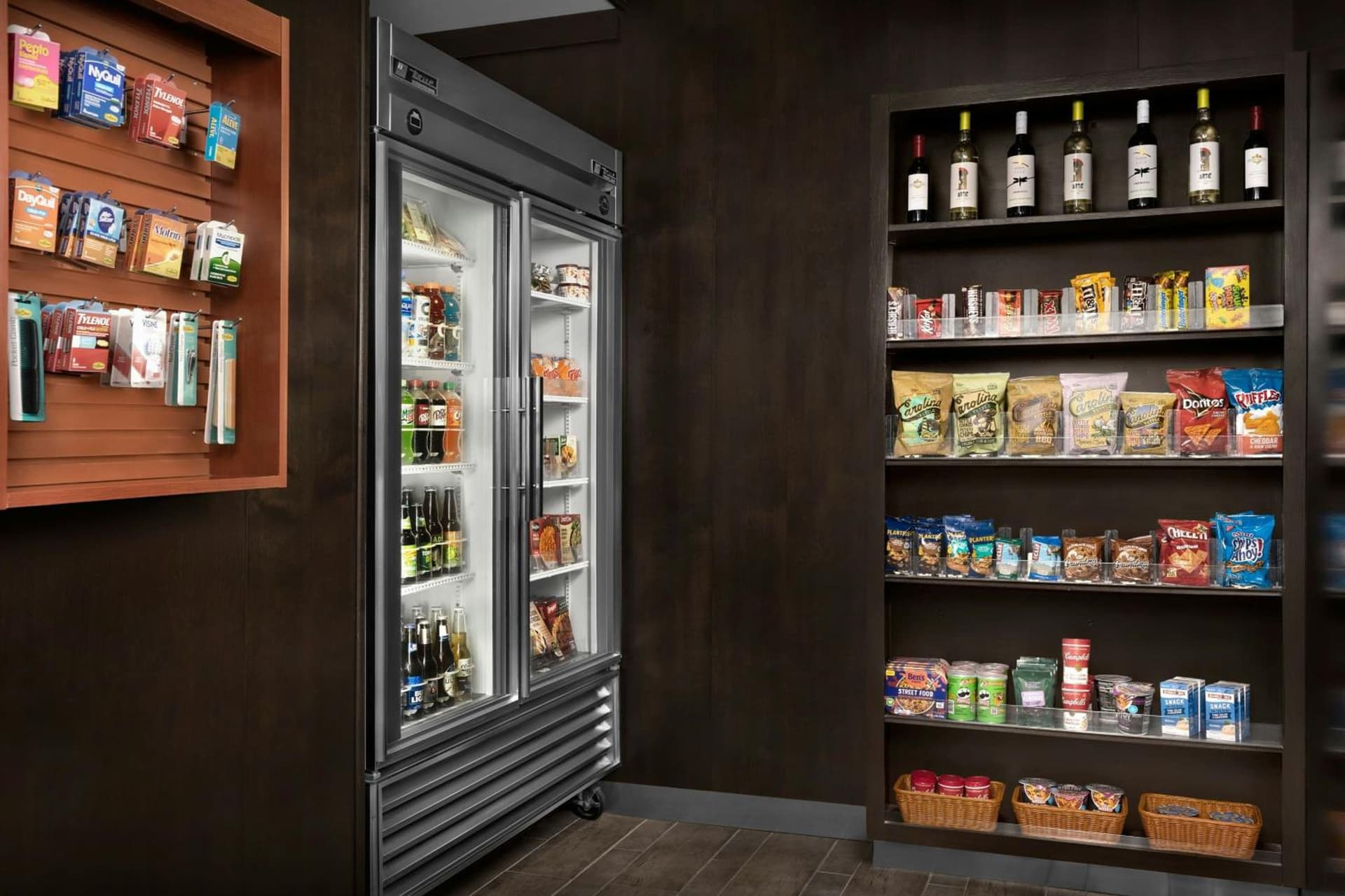 Courtyard by Marriott Greensboro Airport
