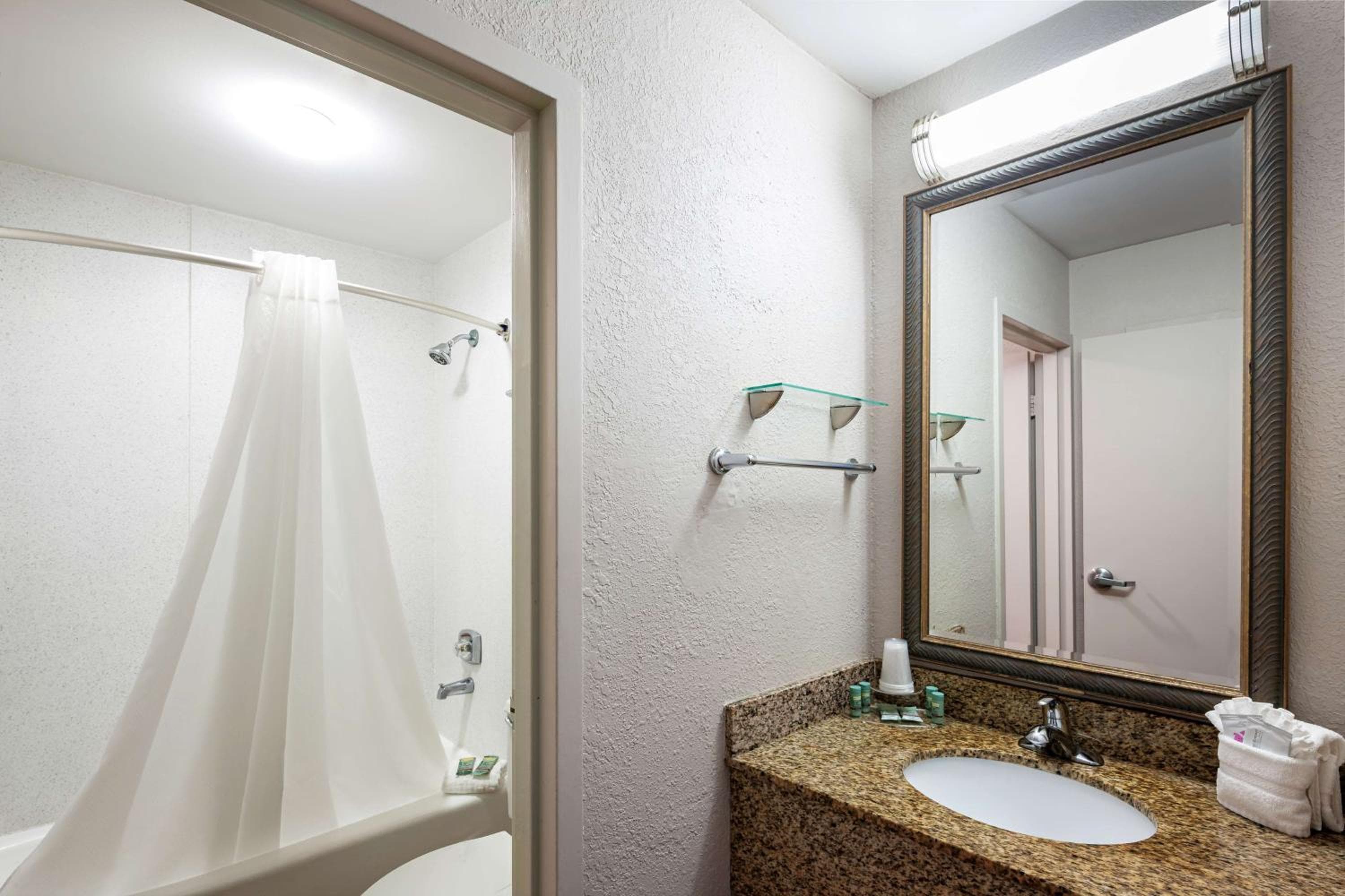 Best Western New Smyrna Beach Hotel & Suites