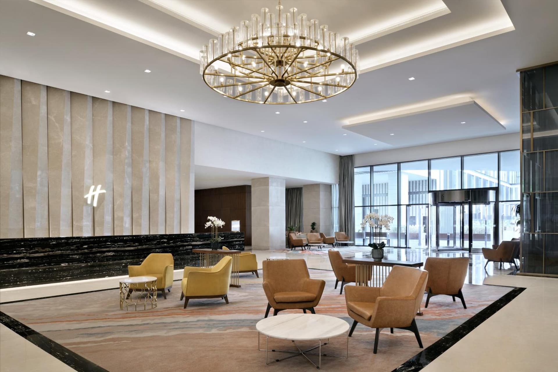 Holiday Inn Dubai Al-Maktoum Airport by IHG