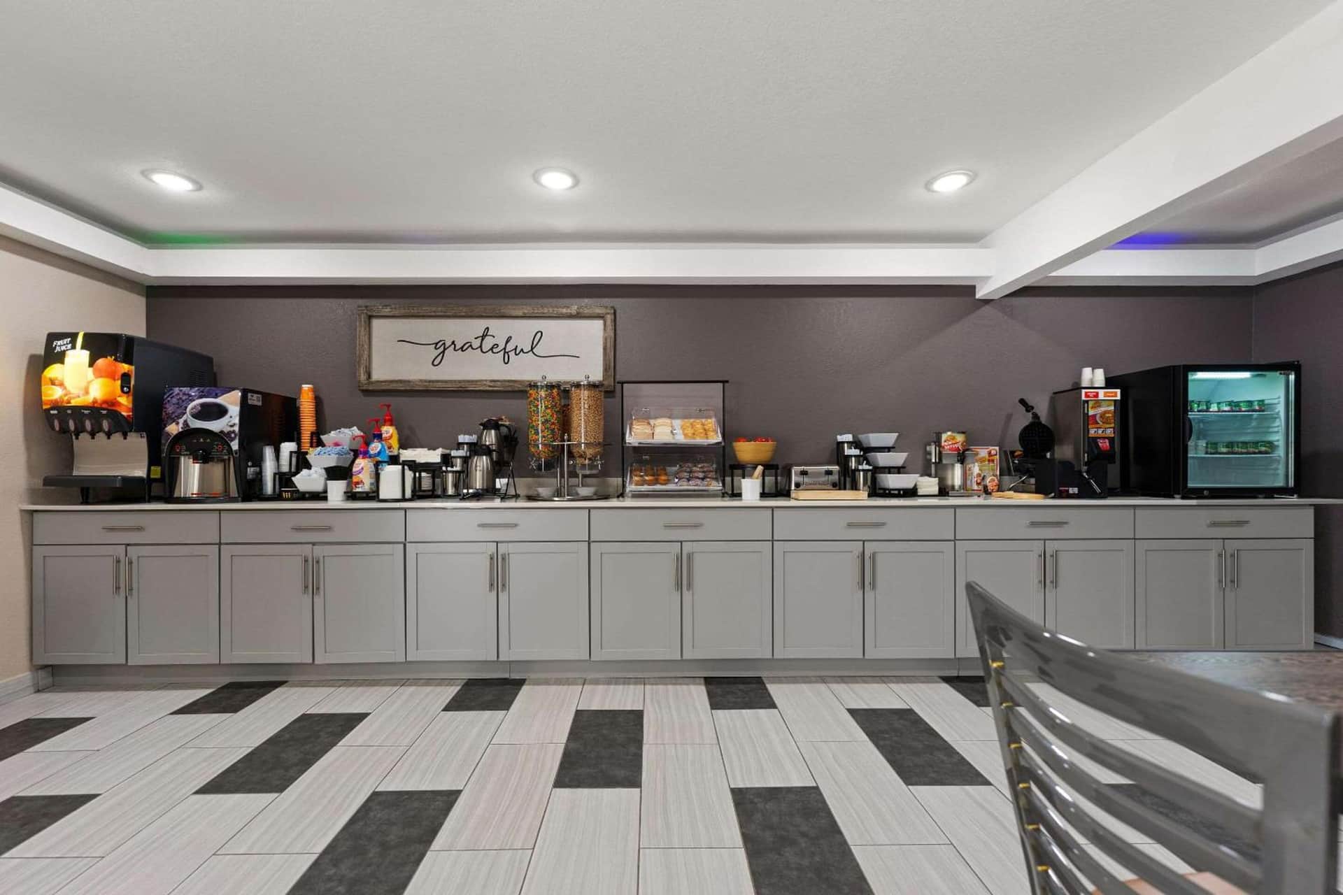Econo Lodge Rockford Casino Area