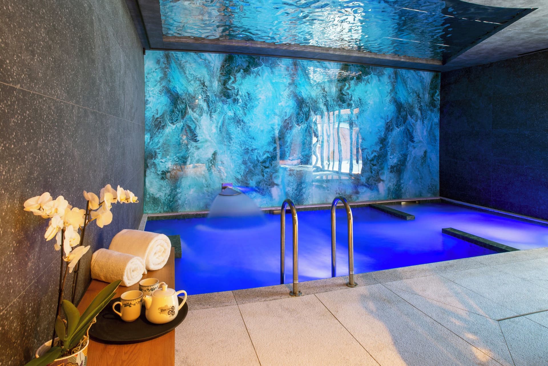 Logis Hôtel Jeanne & Jules Hôtel Spa et Restaurant
