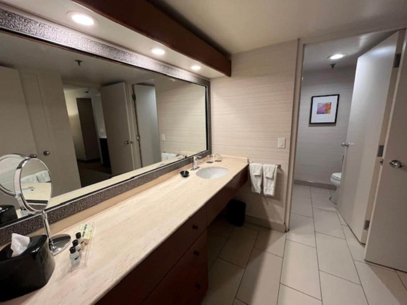 Cambridge Suites Toronto