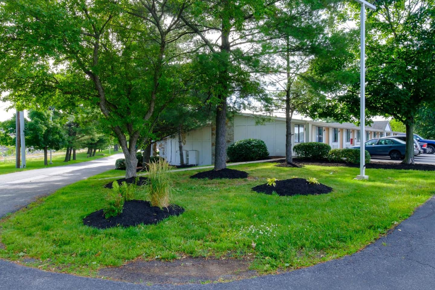 AMERICAN INN CARLISLE