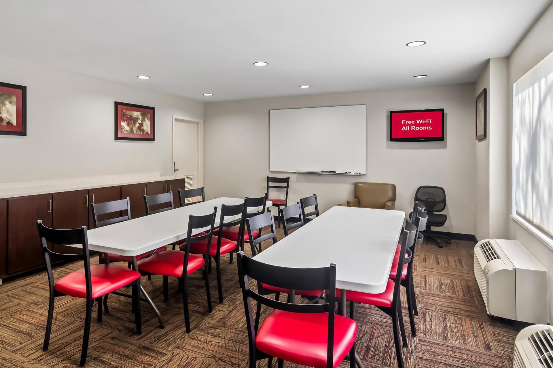 Red Roof Inn PLUS+ Jacksonville Southpoint