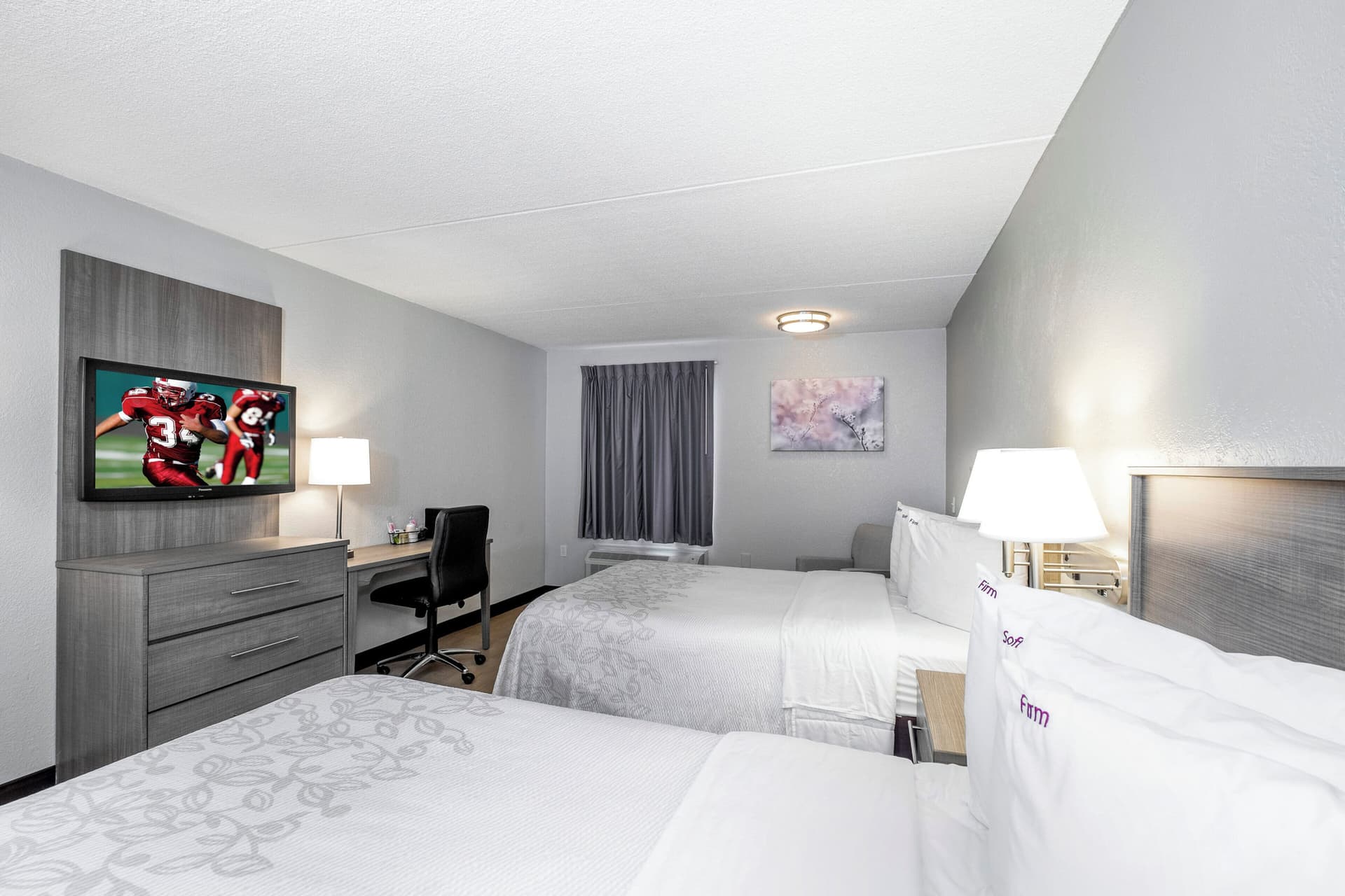 Red Roof Inn PLUS Boston - Mansfield - Foxboro