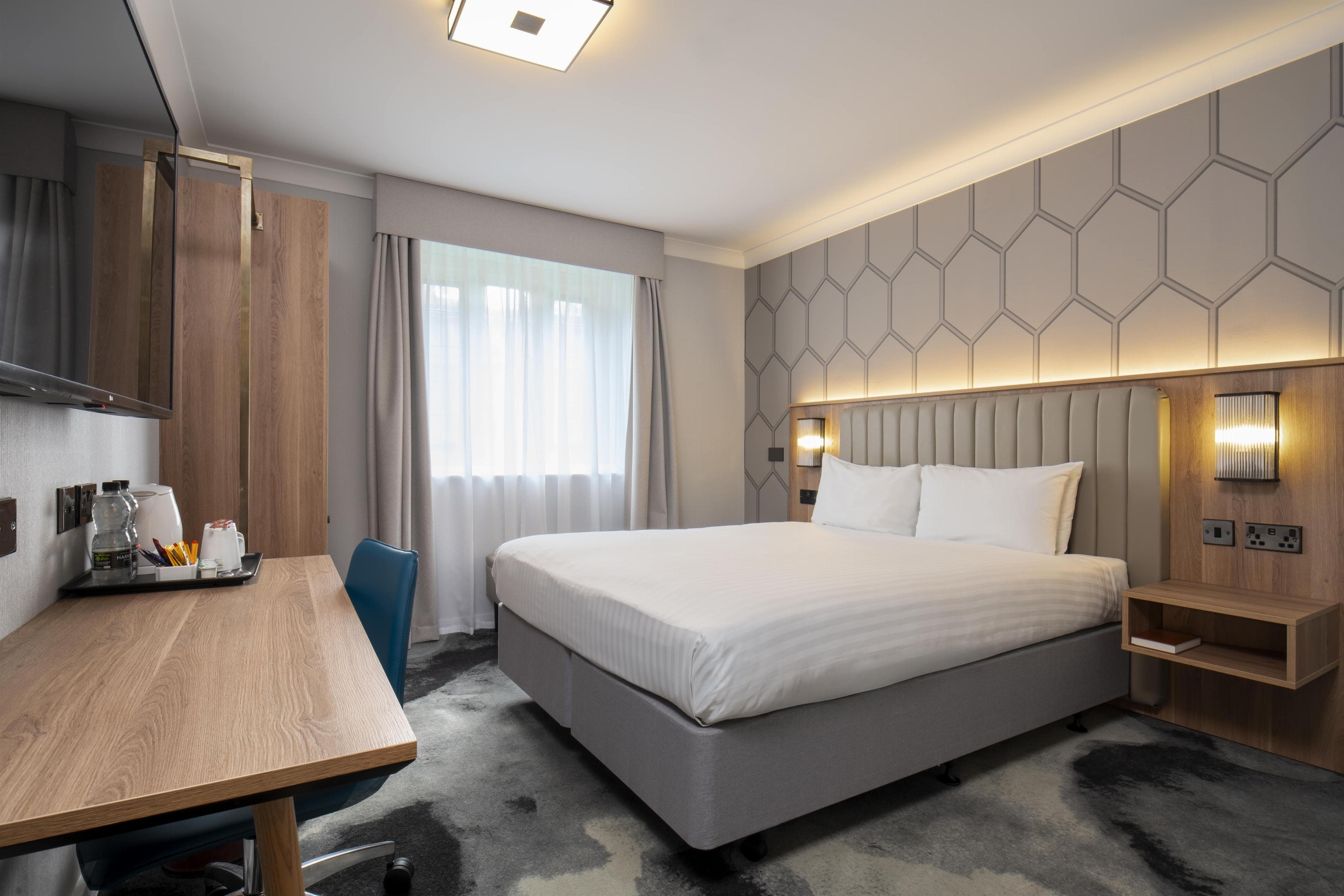 London Chigwell Prince Regent Hotel, Signature Collection By Best Western