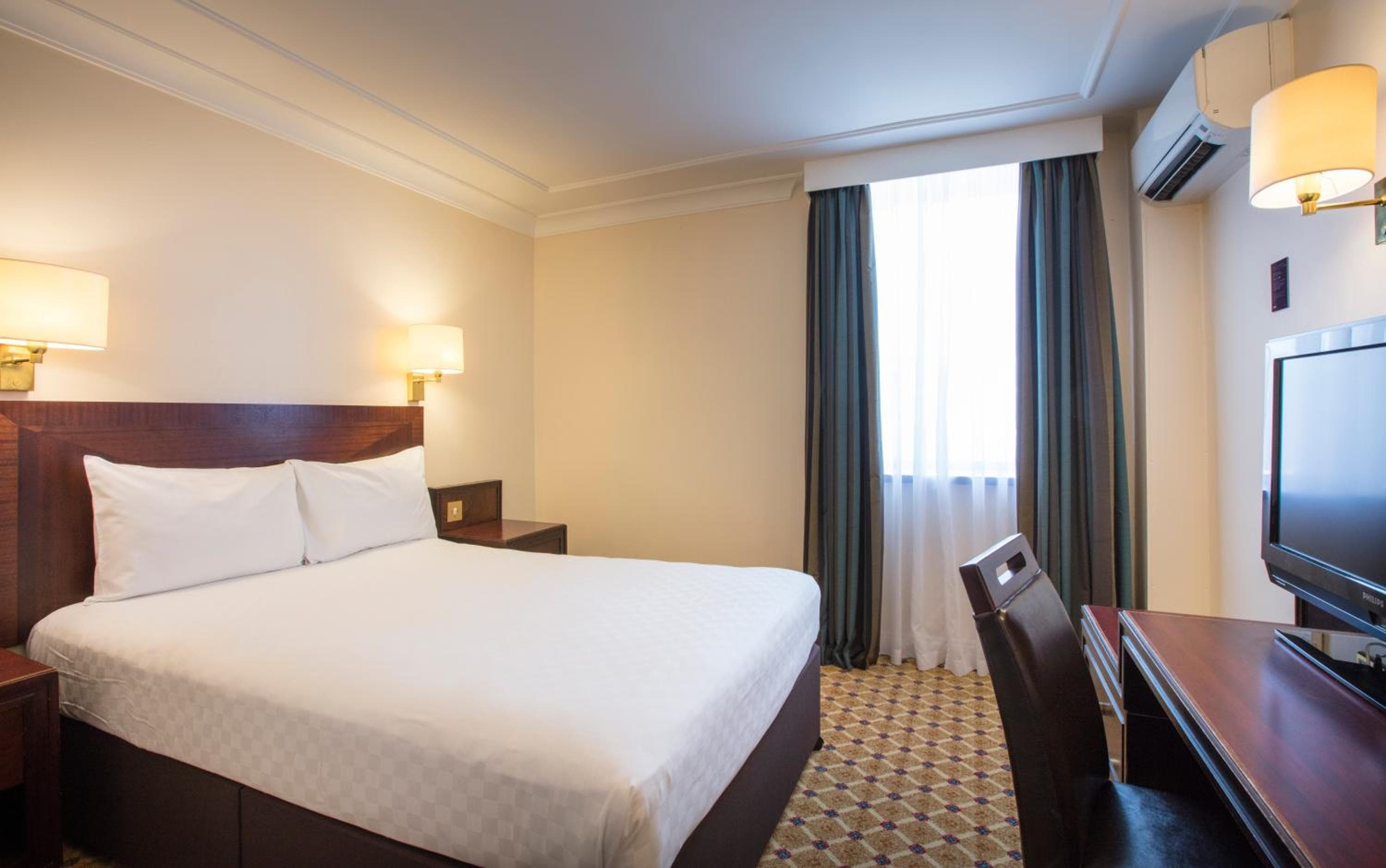 Thistle London Heathrow T5