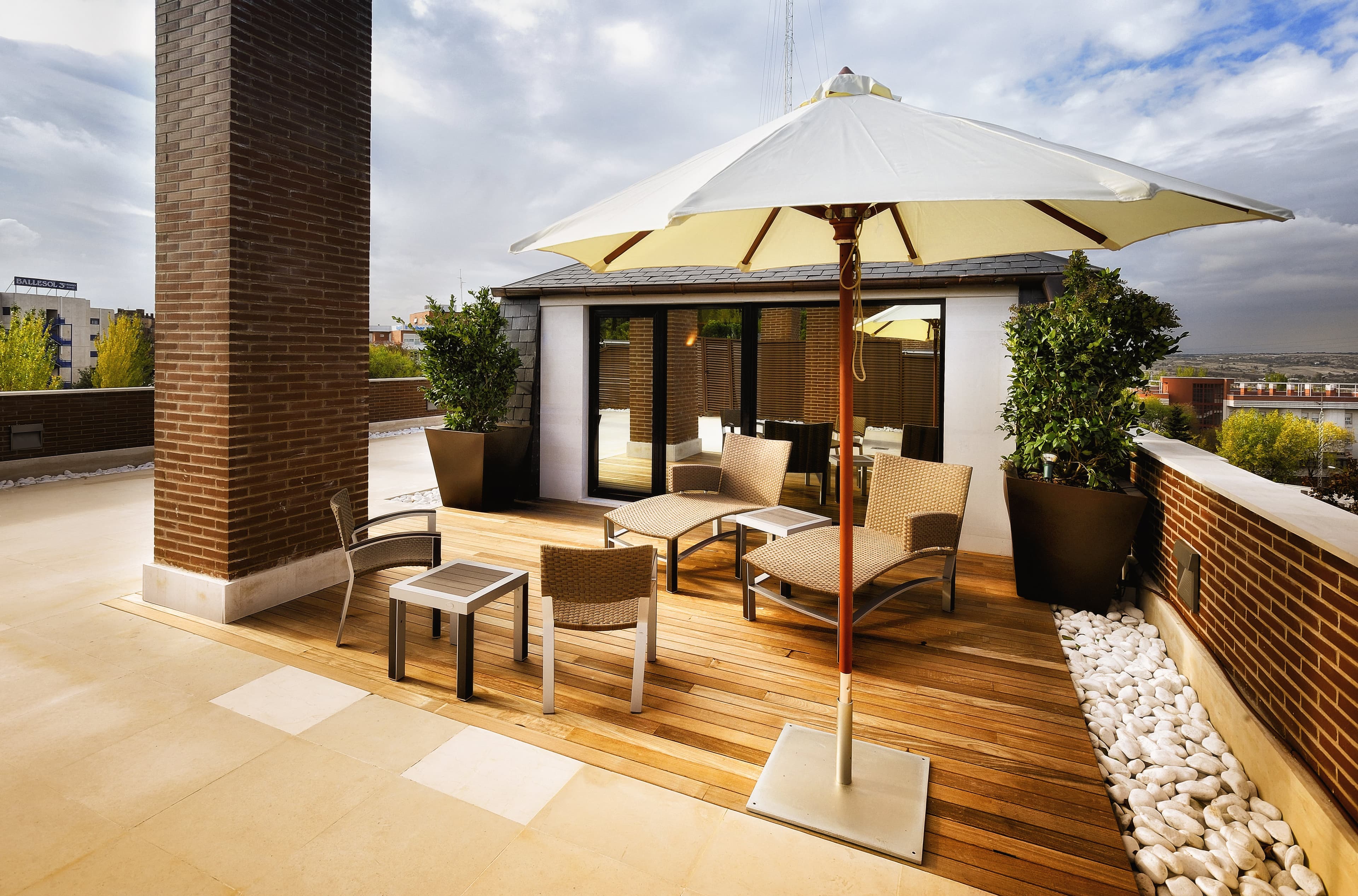 Hotel Jardín Real de Mirasierra