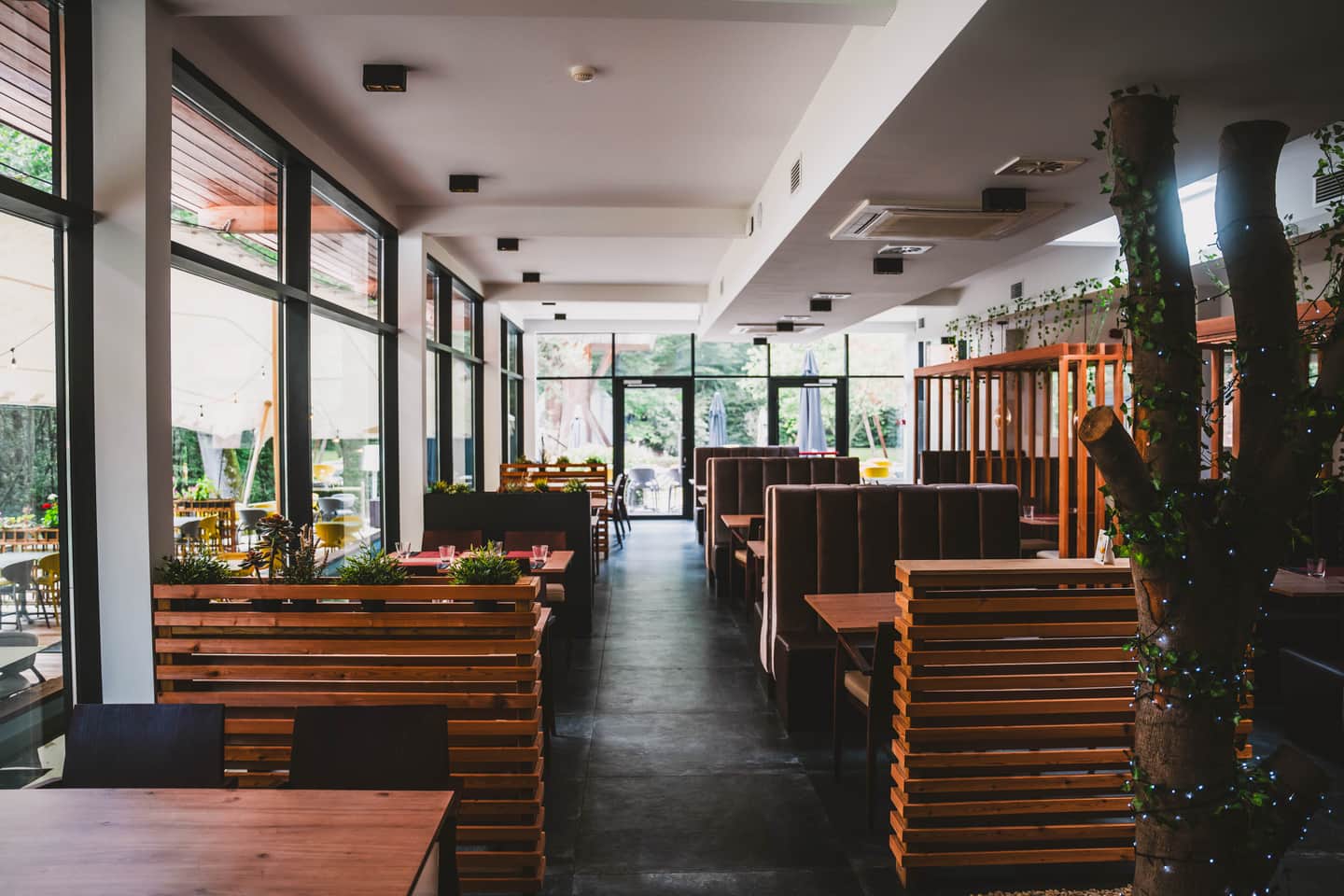 Utopia Hotel Mons