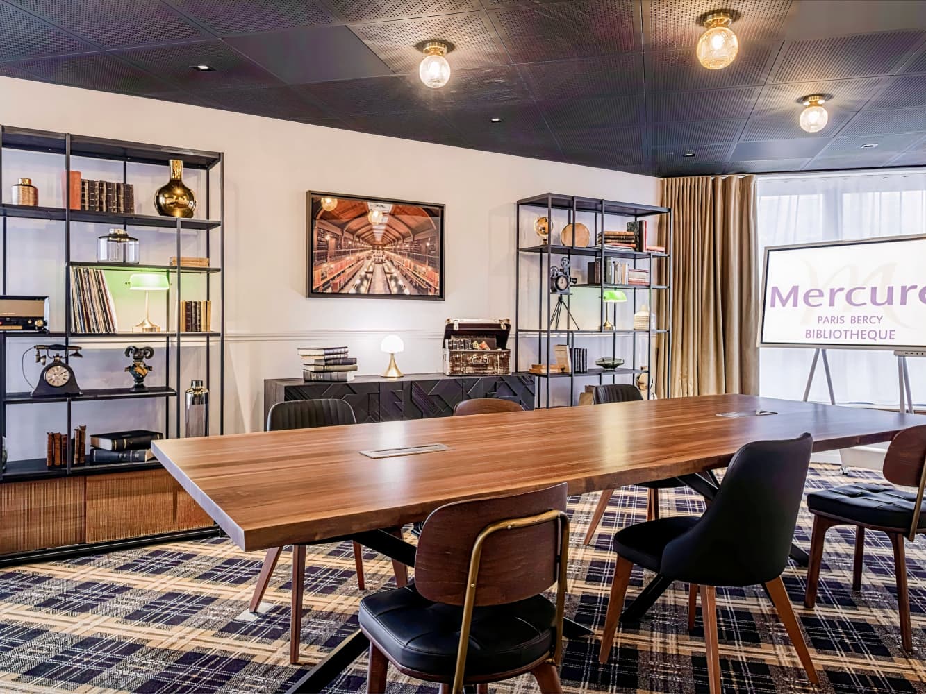 Hôtel Mercure Paris Bercy Bibliothèque