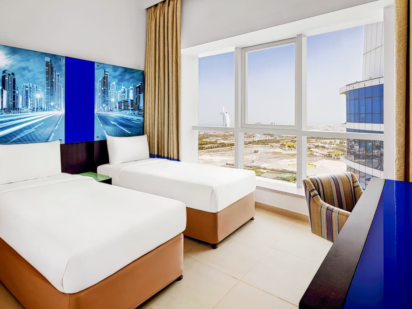 Adagio Premium Dubai Al Barsha