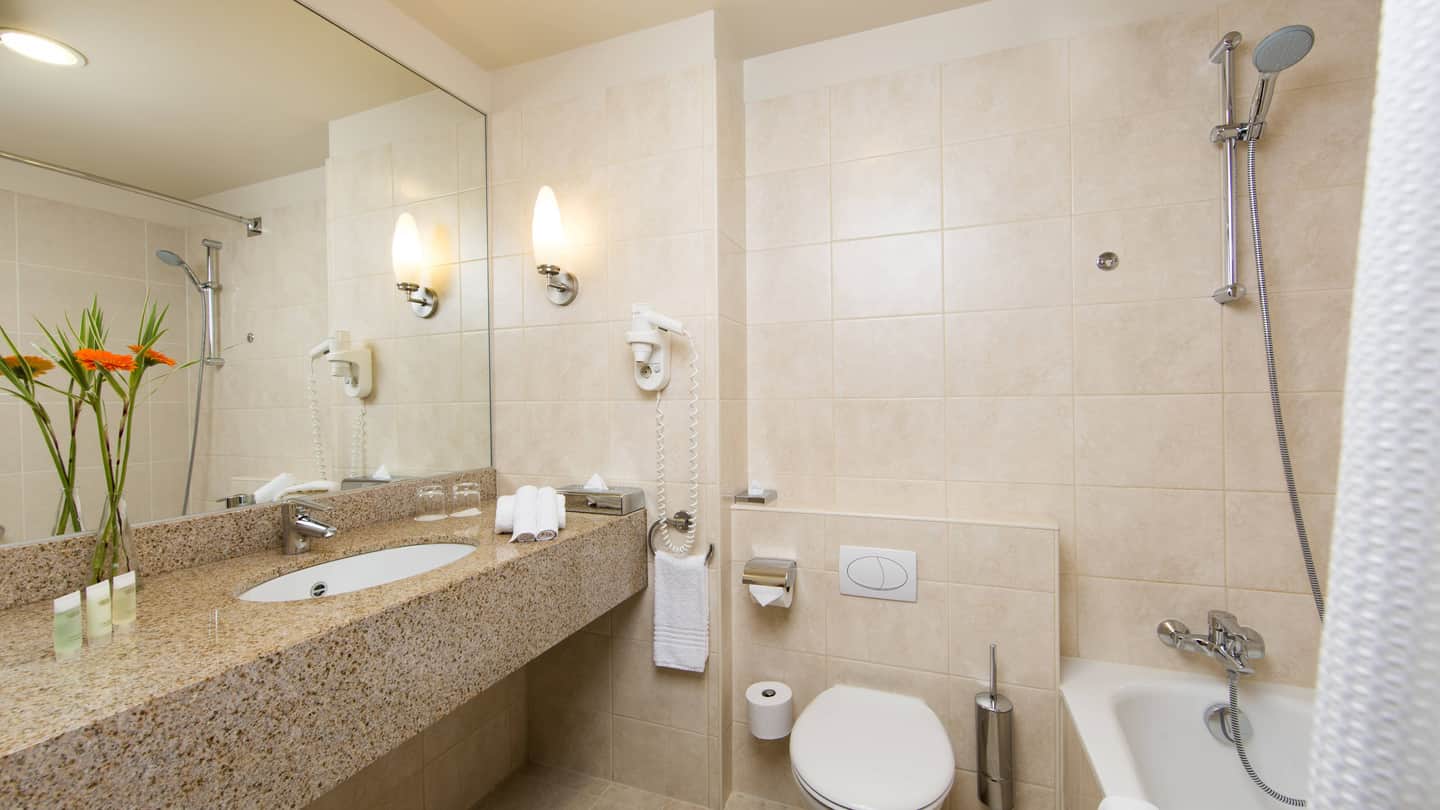 Courtyard by Marriott Brussels Hotel