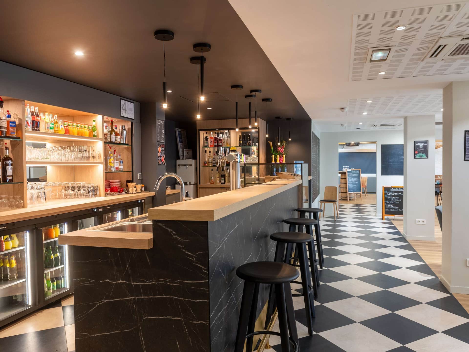 ibis Lyon Est Bron