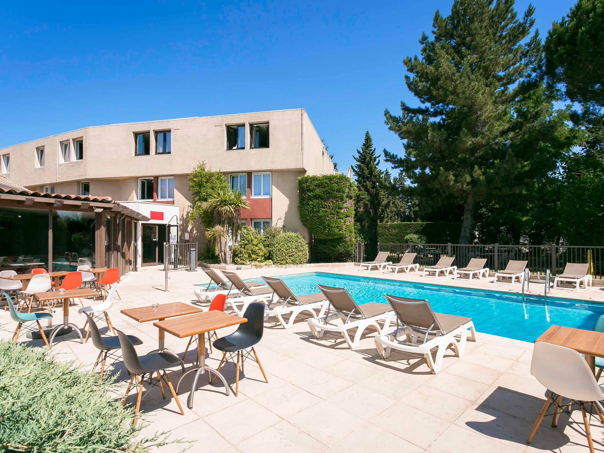 ibis Avignon Sud